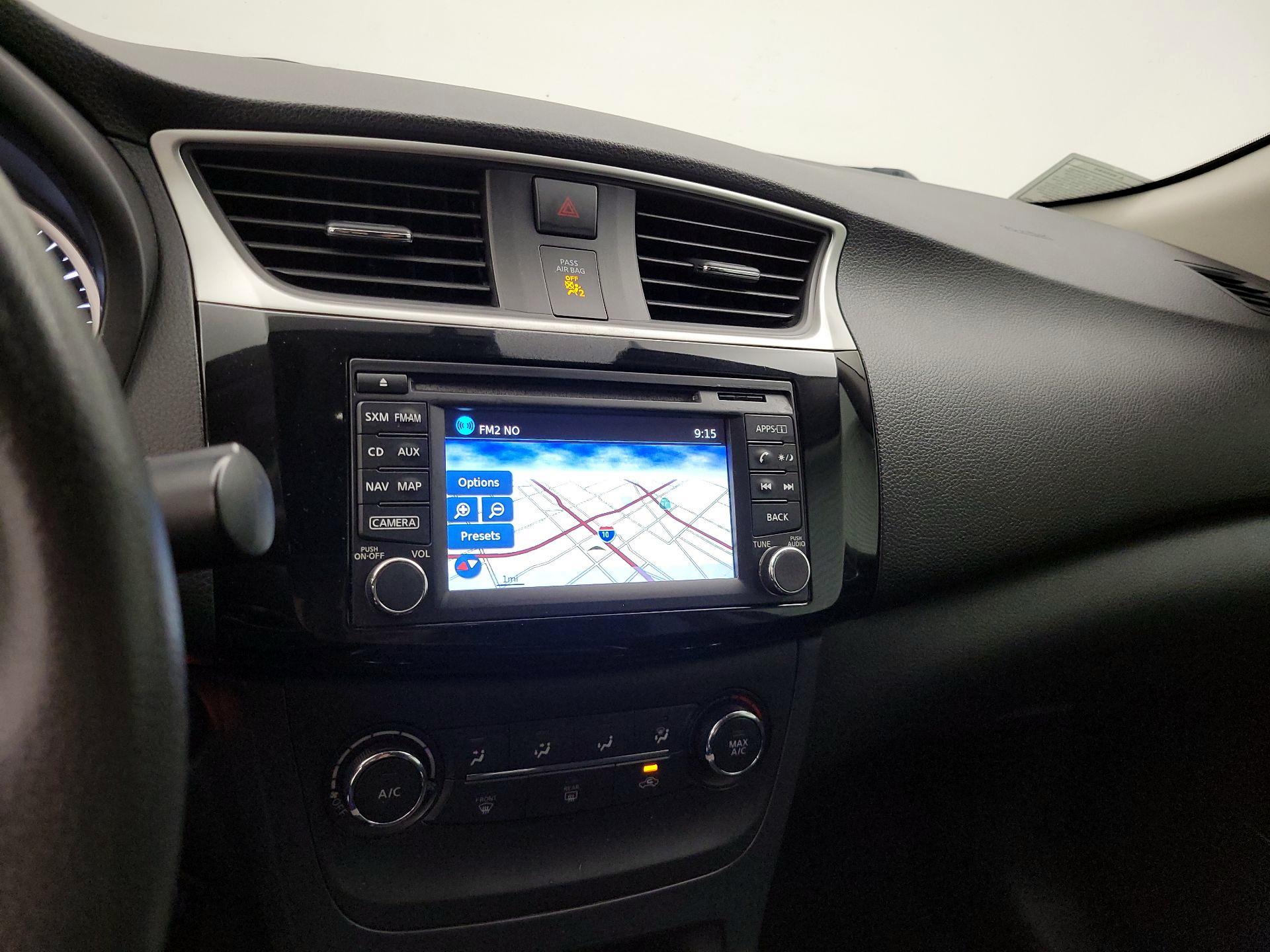 Thumbnail: 2016 Nissan Sentra - 14
