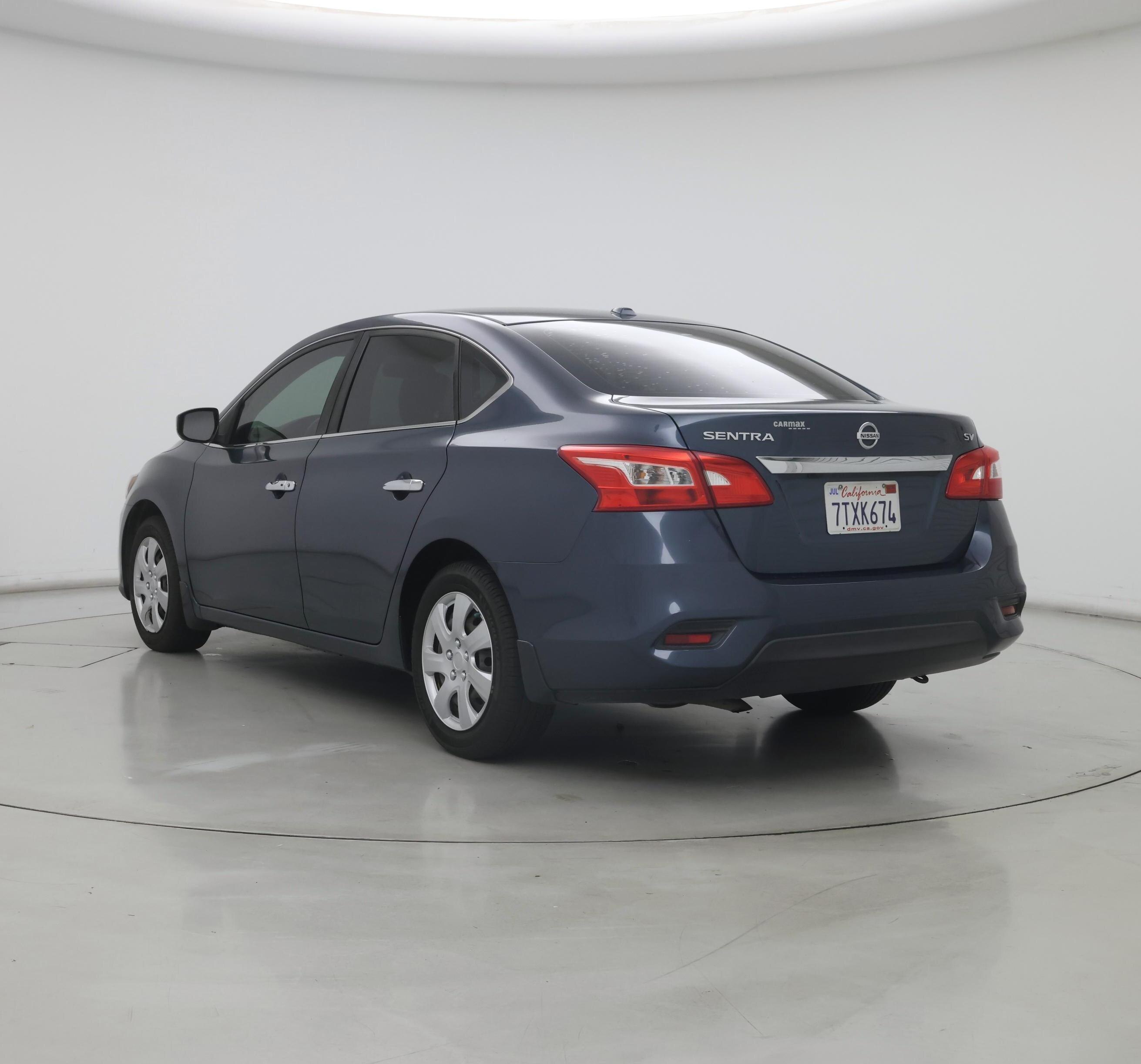 Thumbnail: 2016 Nissan Sentra - 2