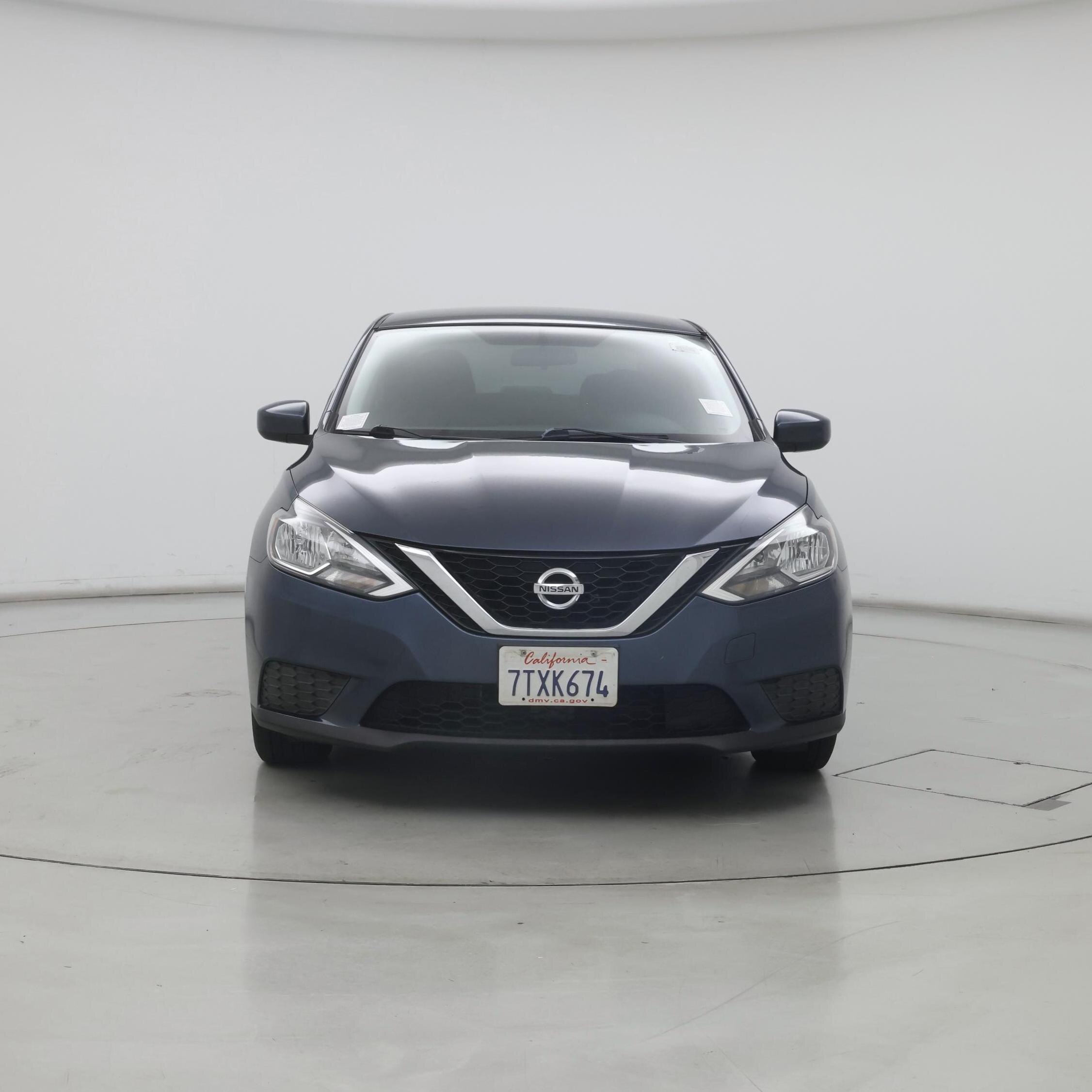 Thumbnail: 2016 Nissan Sentra - 5