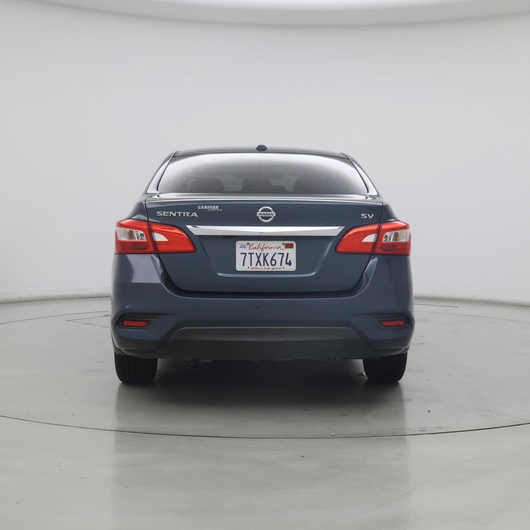 Thumbnail: 2016 Nissan Sentra - 6