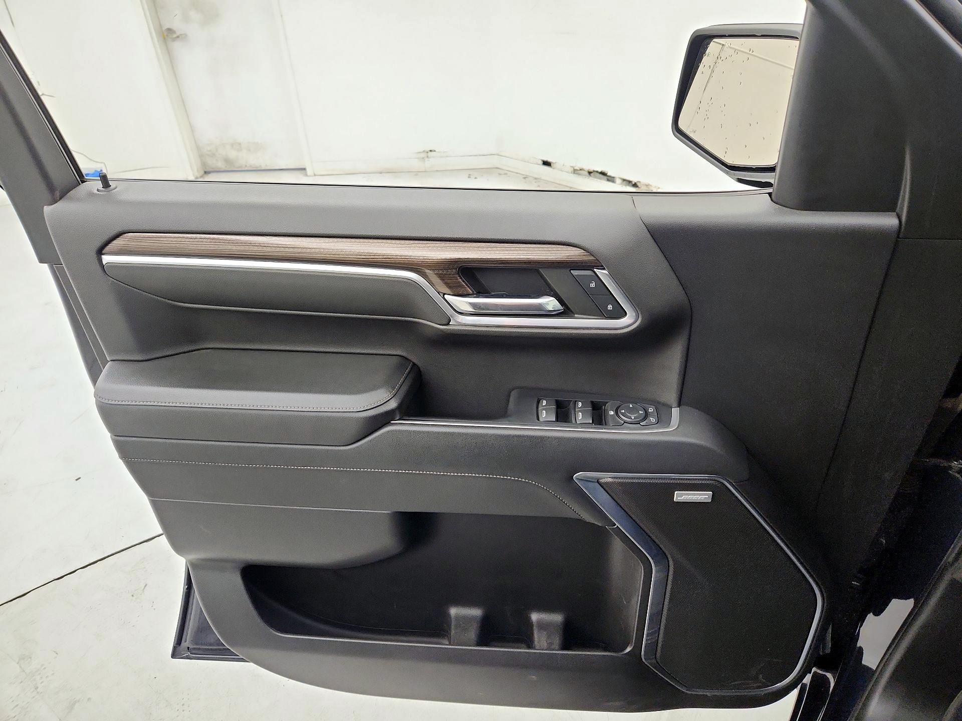Thumbnail: 2022 Chevrolet Silverado 1500 - 12