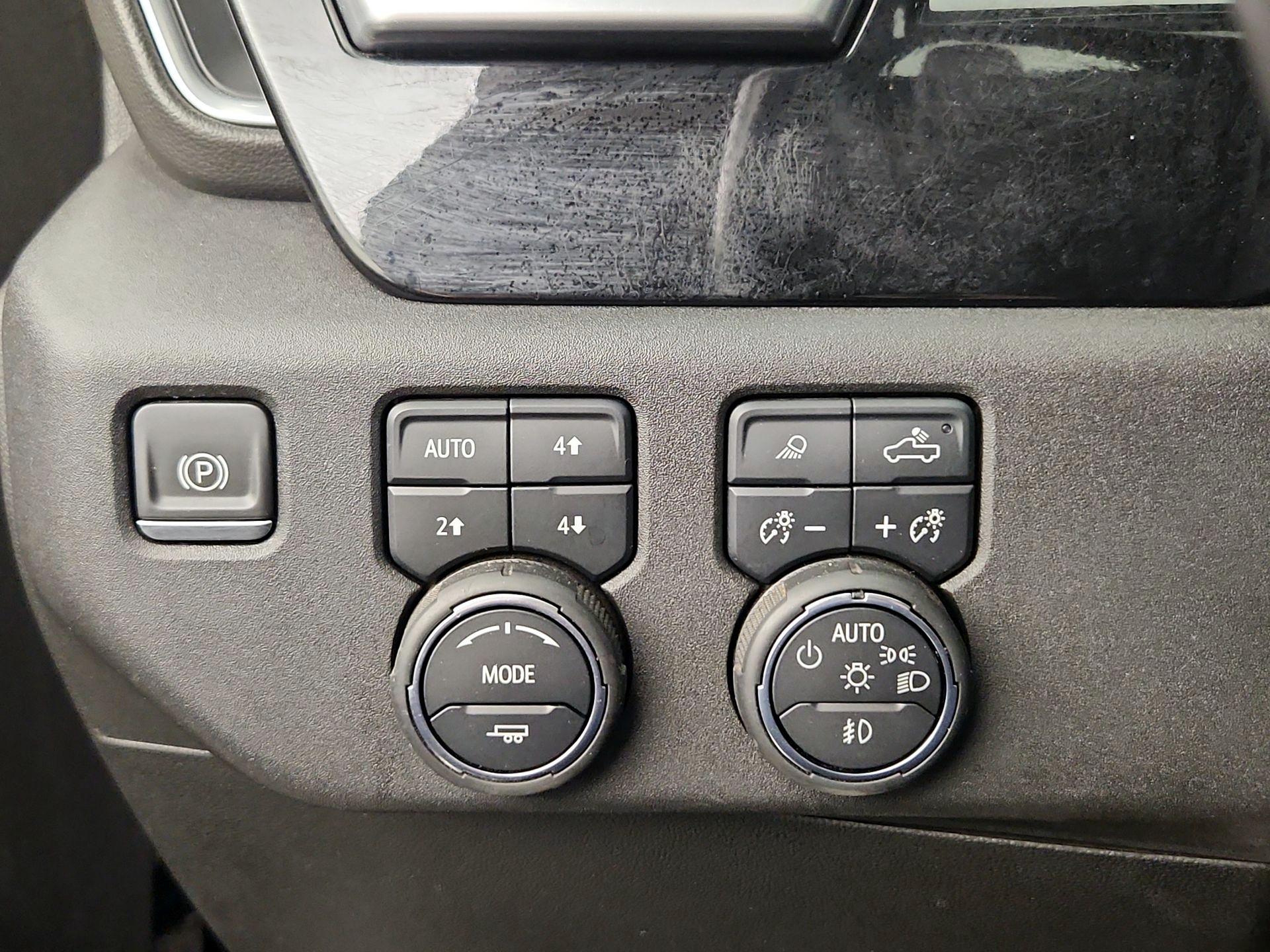 Thumbnail: 2022 Chevrolet Silverado 1500 - 13