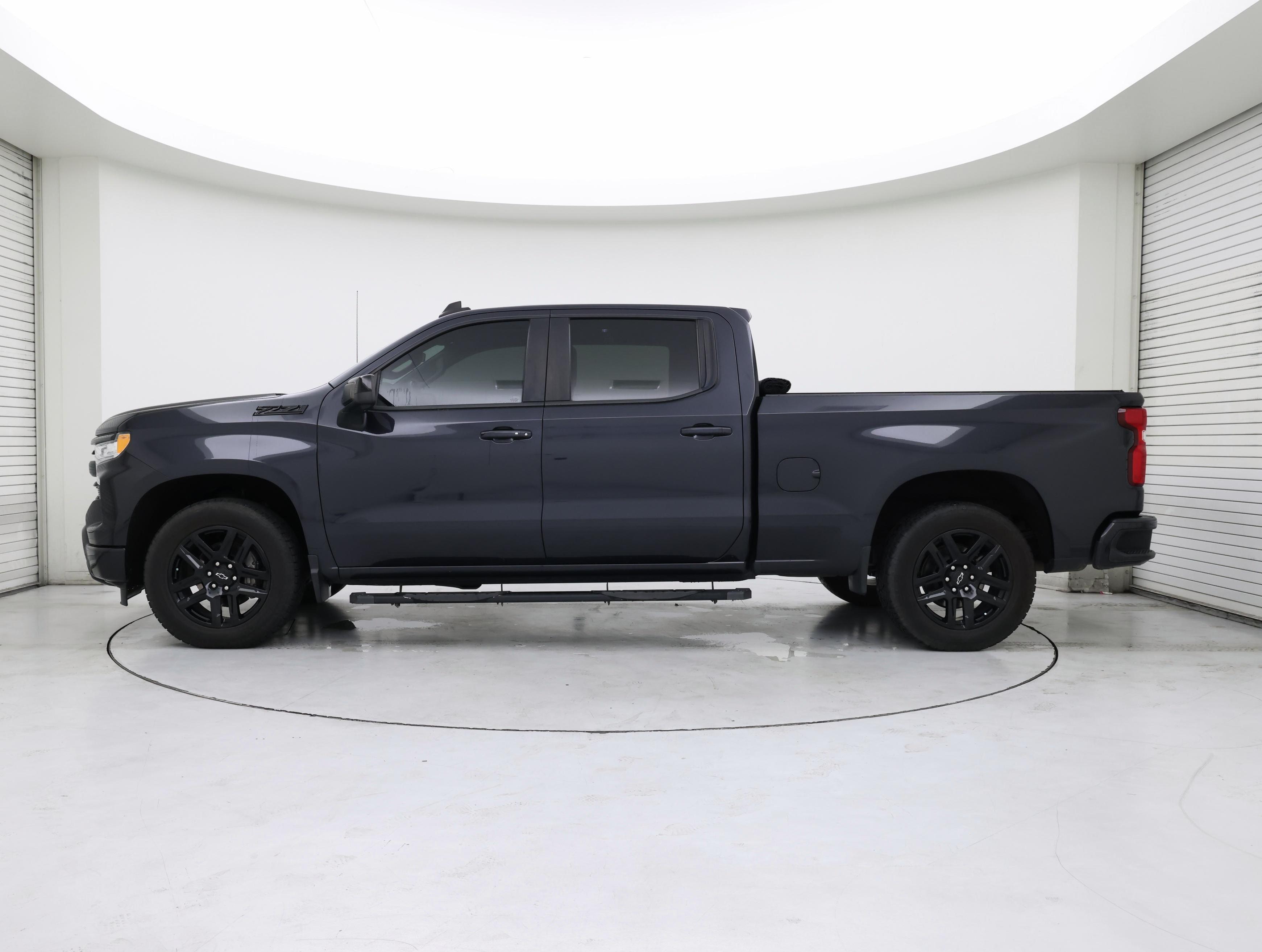 Thumbnail: 2022 Chevrolet Silverado 1500 - 3