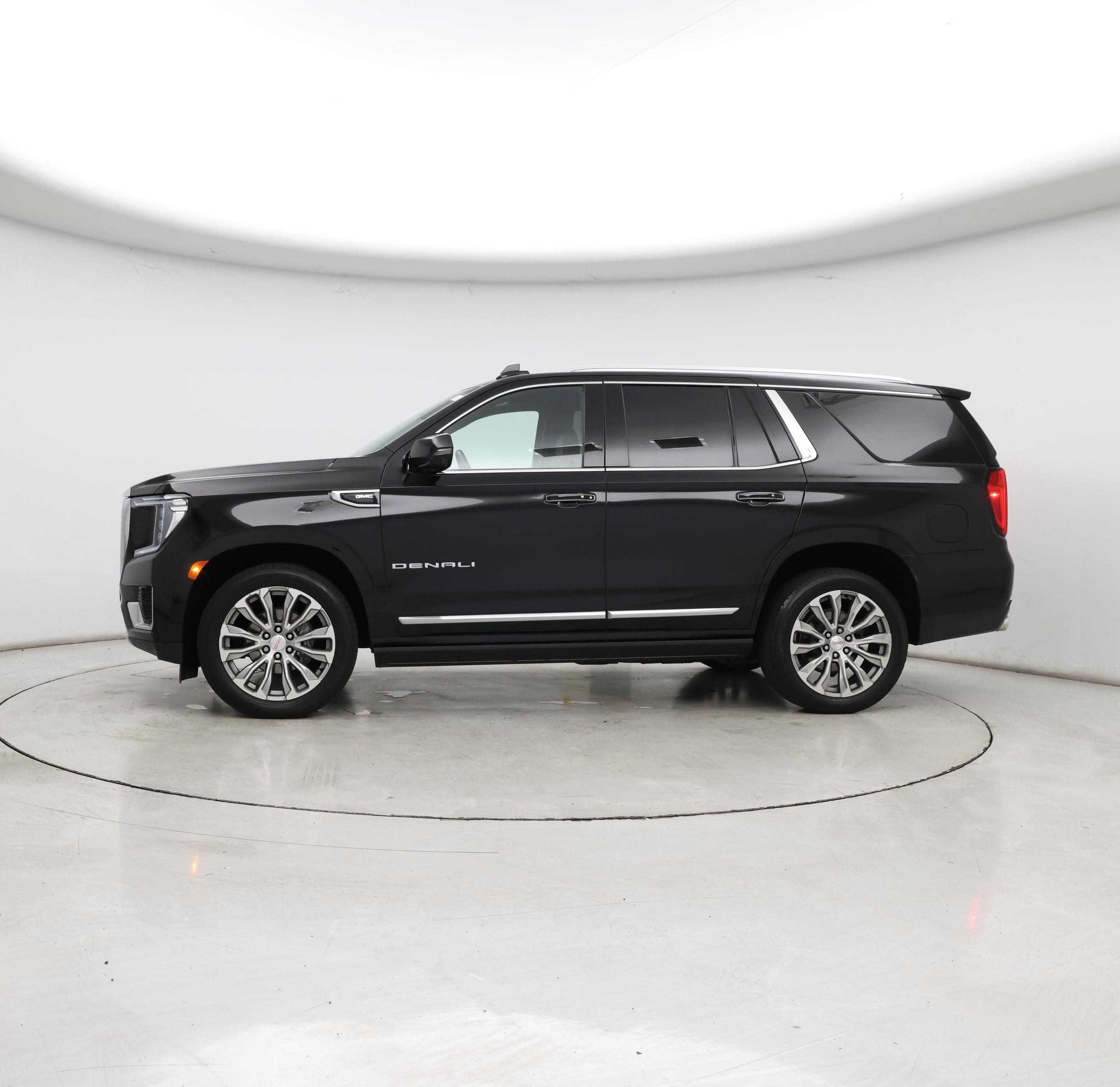 Thumbnail: 2021 GMC Yukon - 3