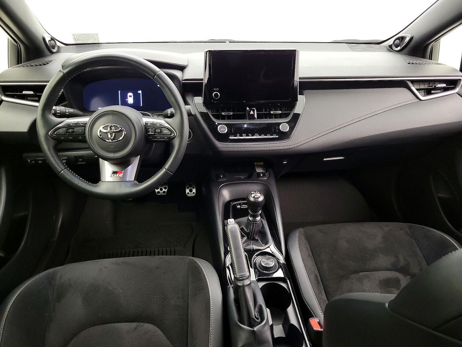 2024 Toyota GR Corolla Premium - Photo 12