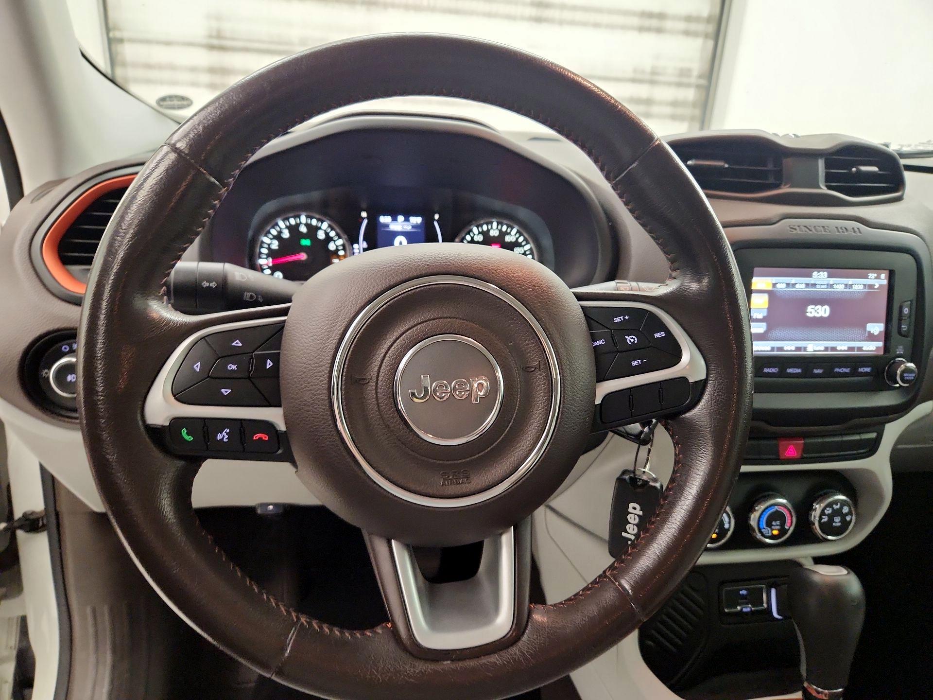 Thumbnail: 2015 Jeep Renegade - 10
