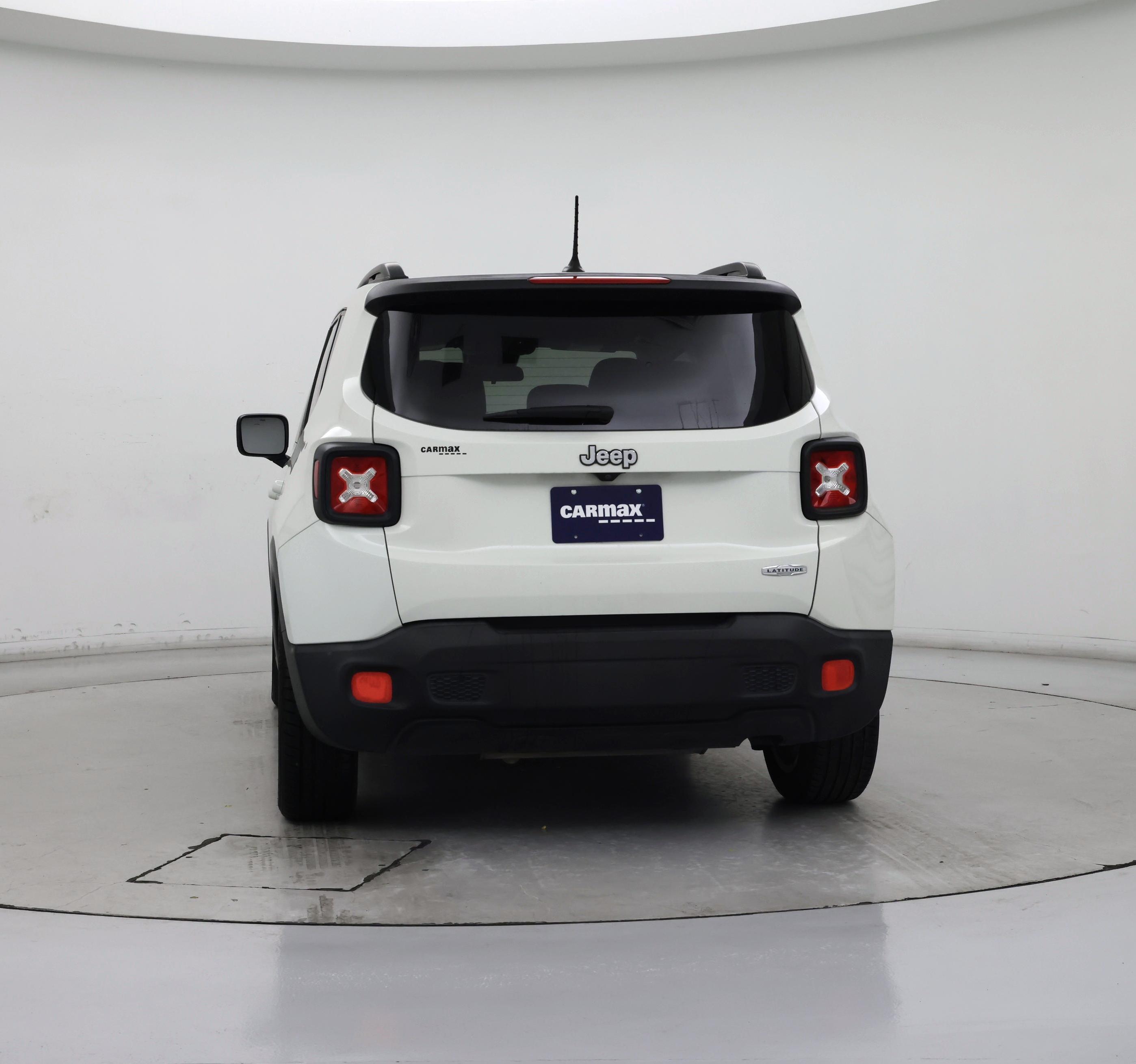 Thumbnail: 2015 Jeep Renegade - 6
