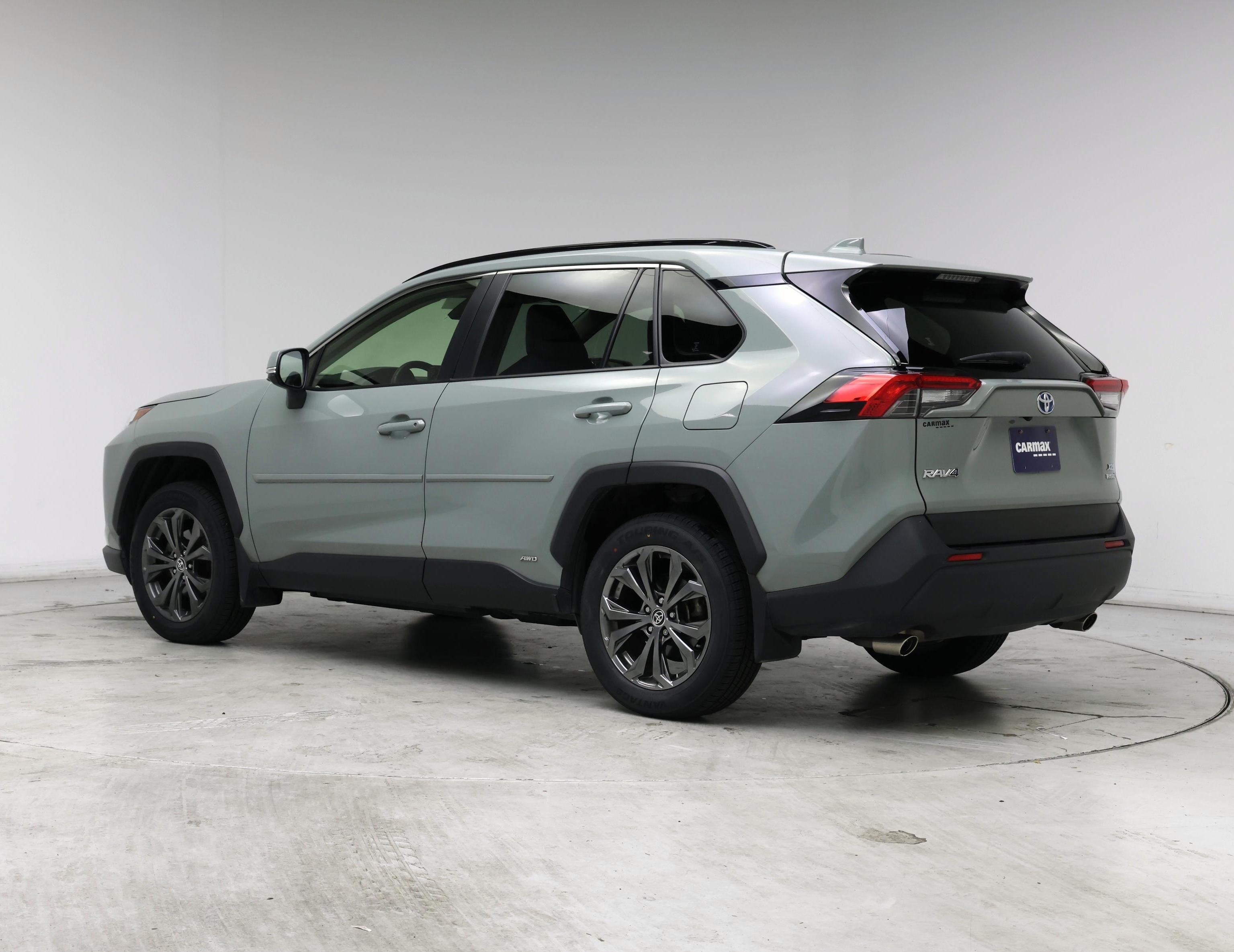 Thumbnail: 2022 Toyota RAV4 - 2