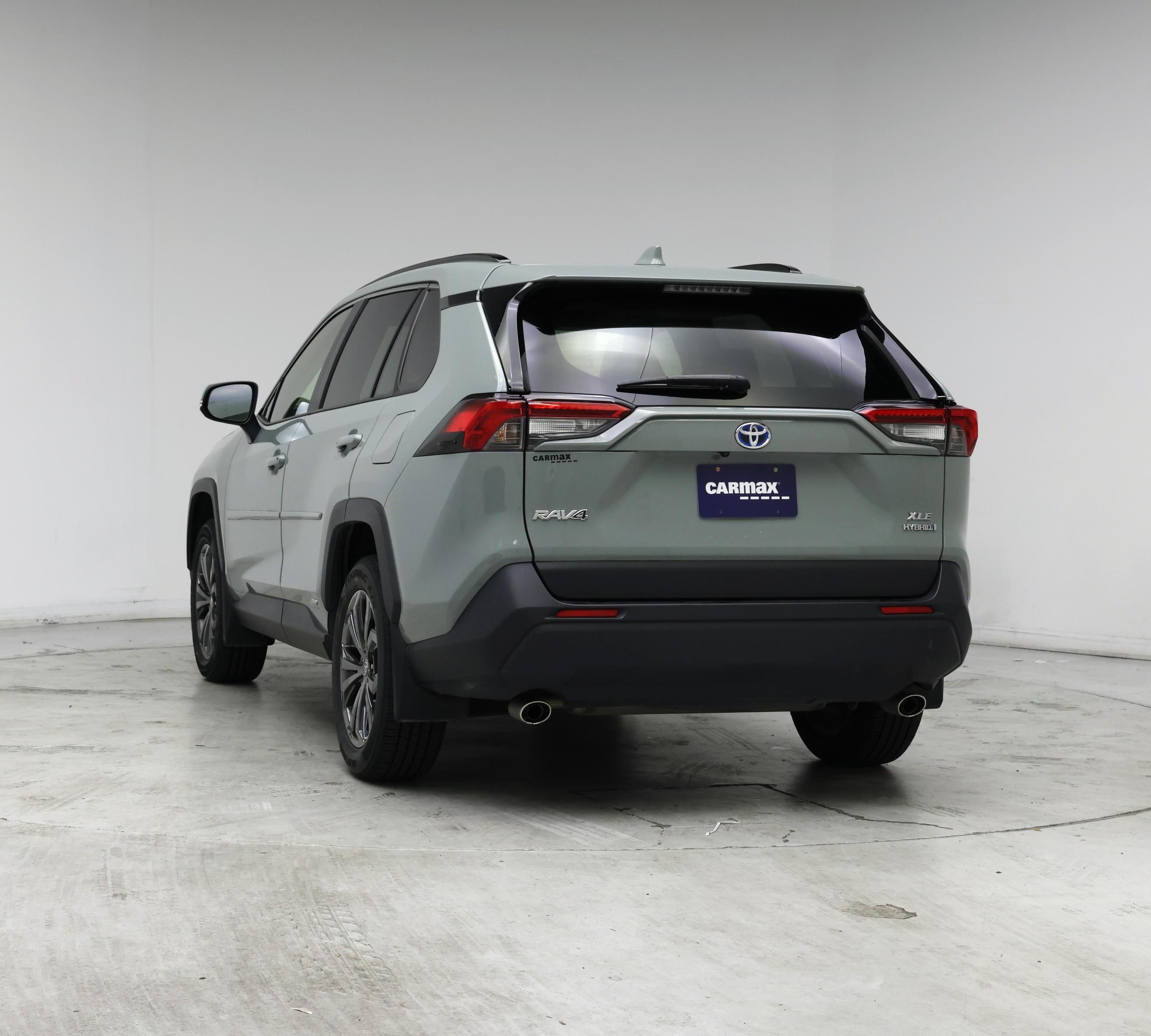 Thumbnail: 2022 Toyota RAV4 - 6