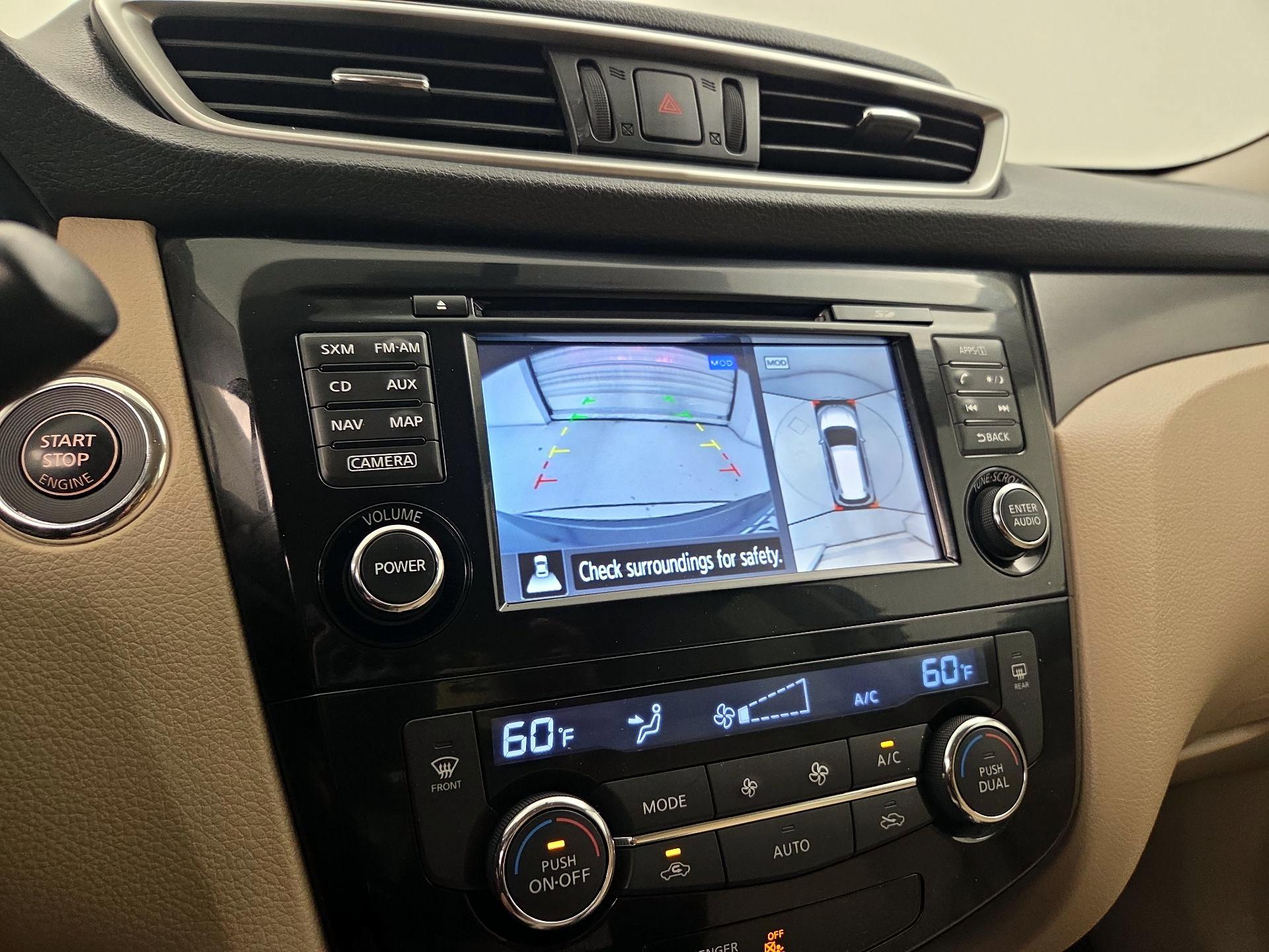Thumbnail: 2016 Nissan Rogue - 15