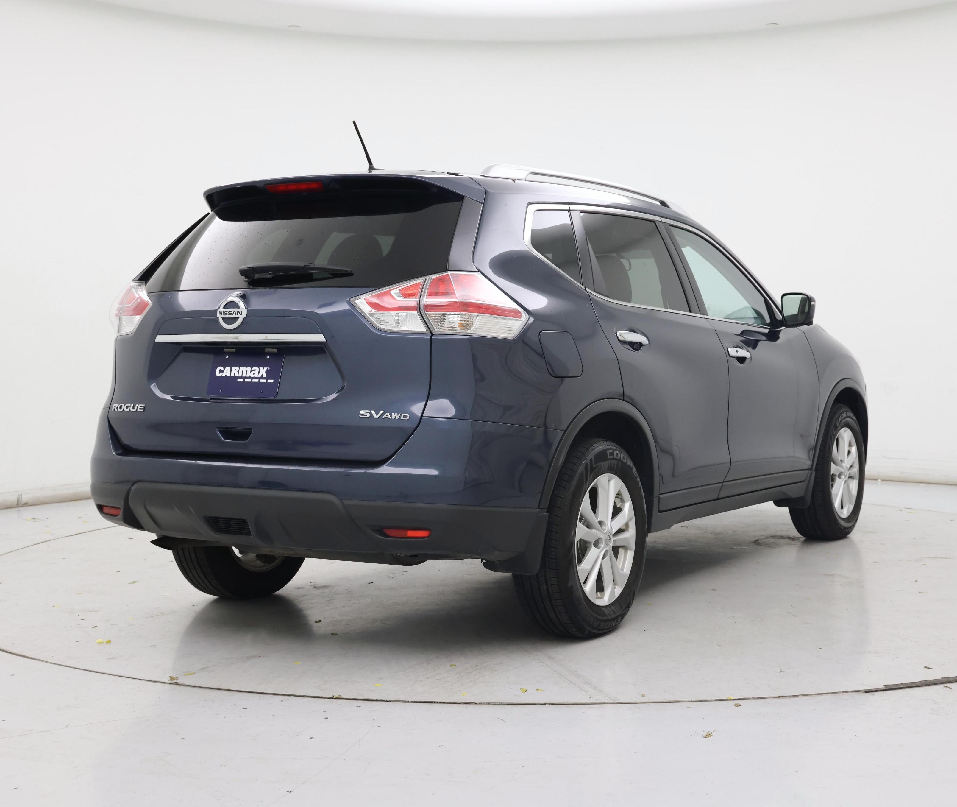 Thumbnail: 2016 Nissan Rogue - 8