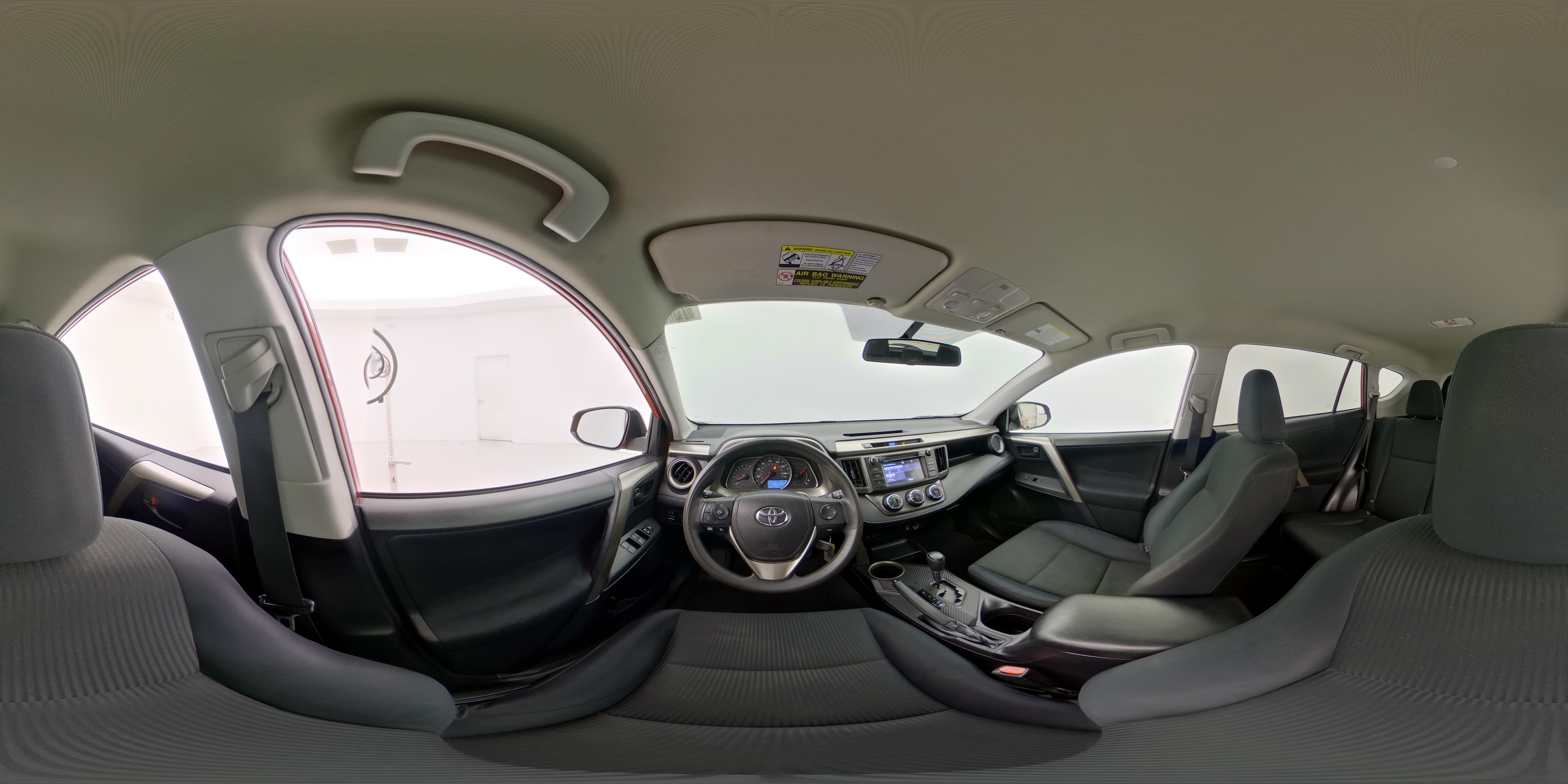2015 Toyota RAV4 LE - Photo 26