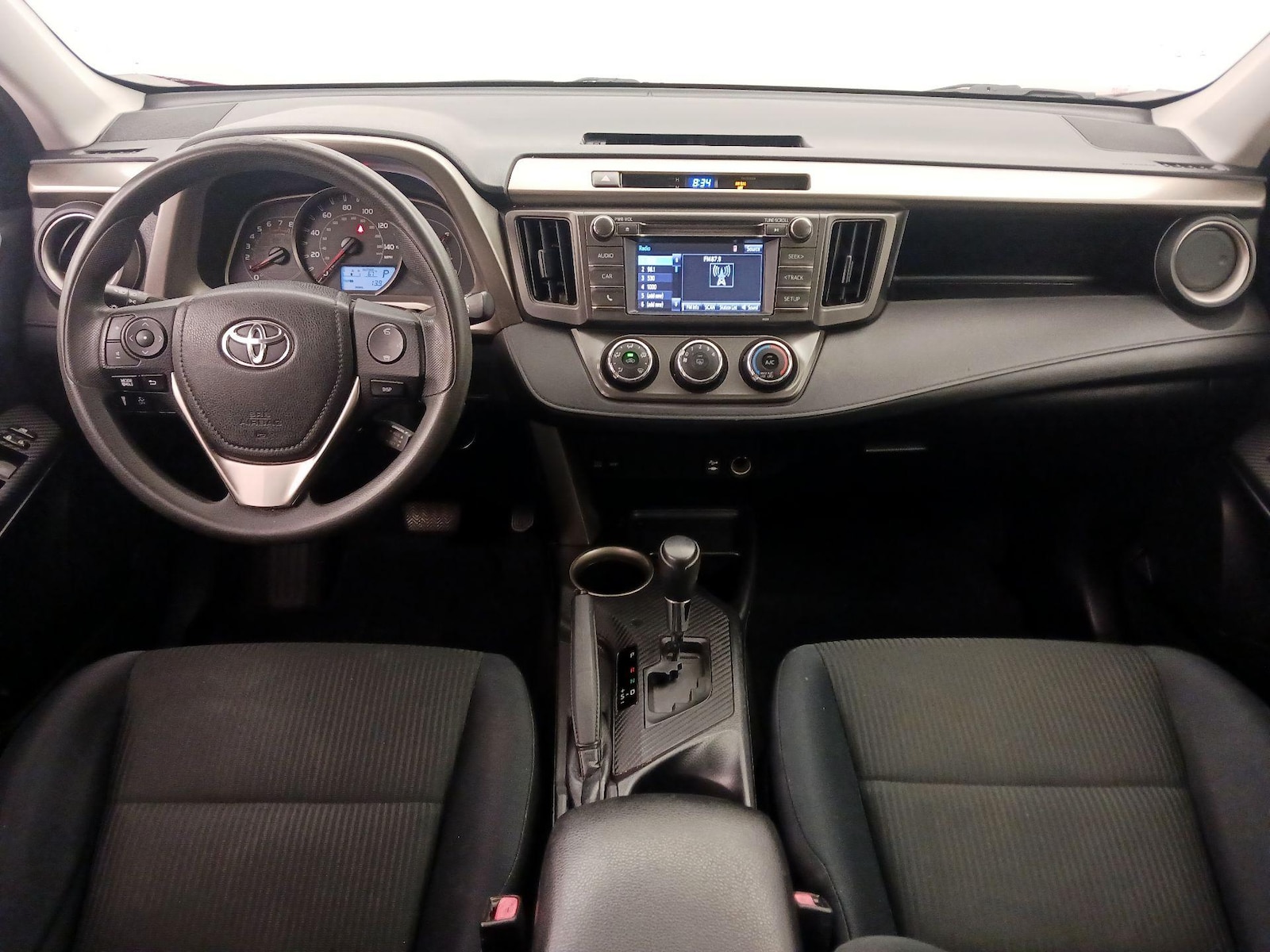 2015 Toyota RAV4 LE - Photo 10