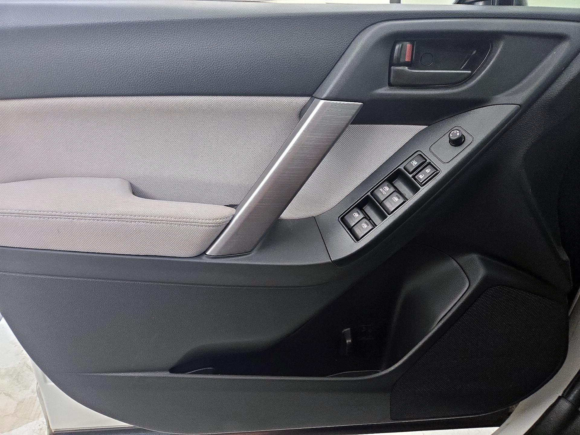 Thumbnail: 2014 Subaru Forester - 12