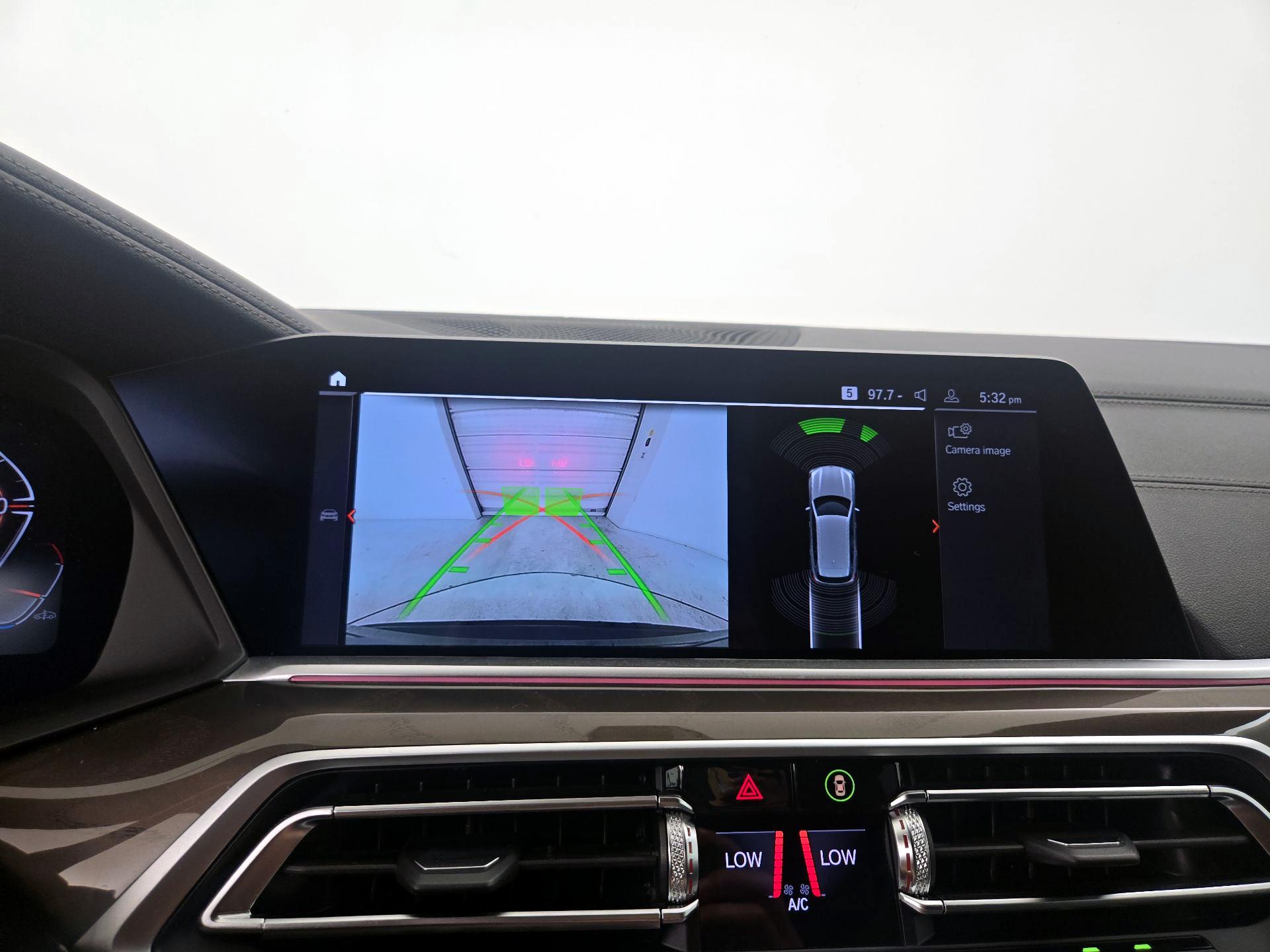 Thumbnail: 2022 BMW X5 - 15
