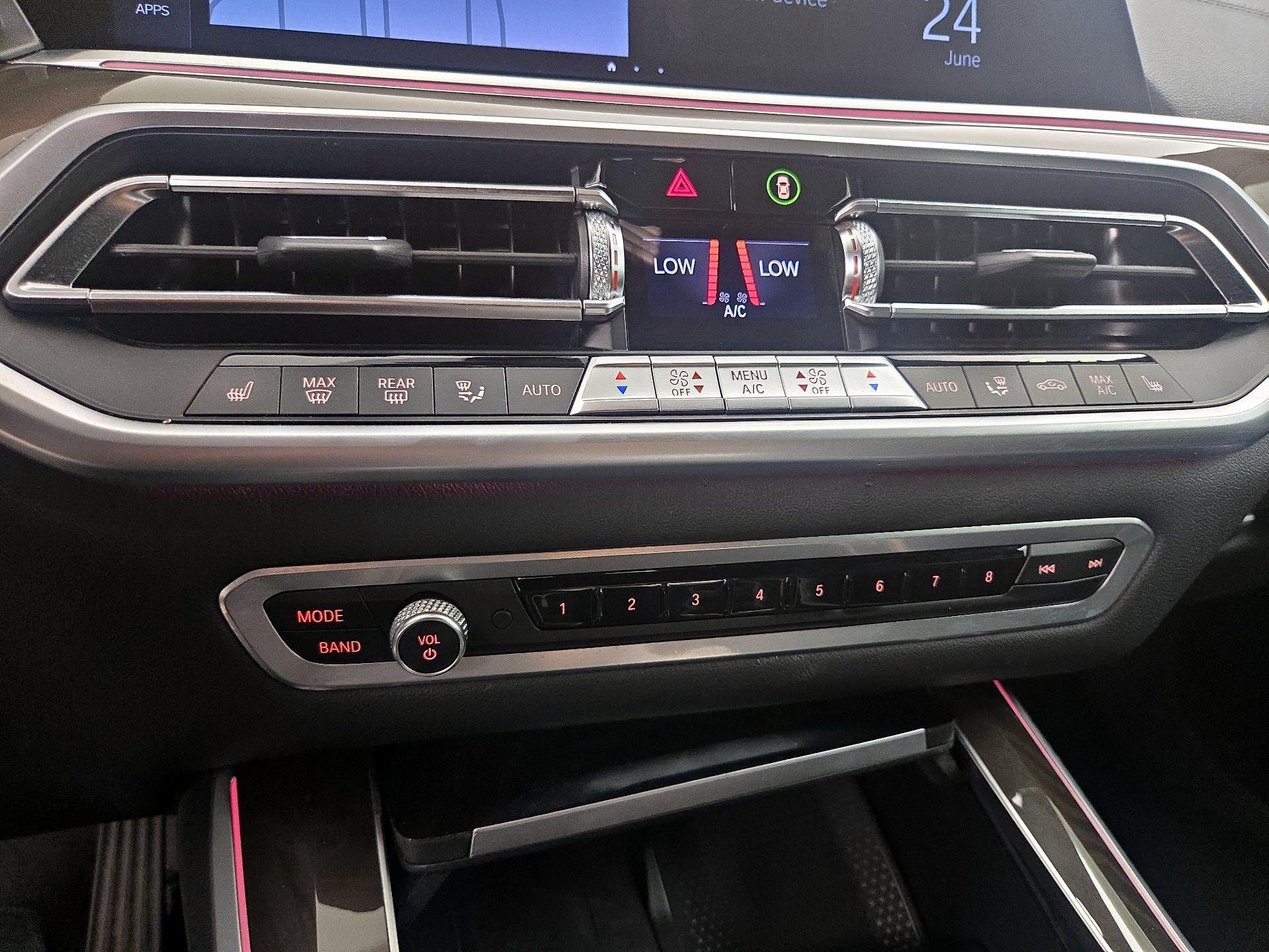 Thumbnail: 2022 BMW X5 - 17