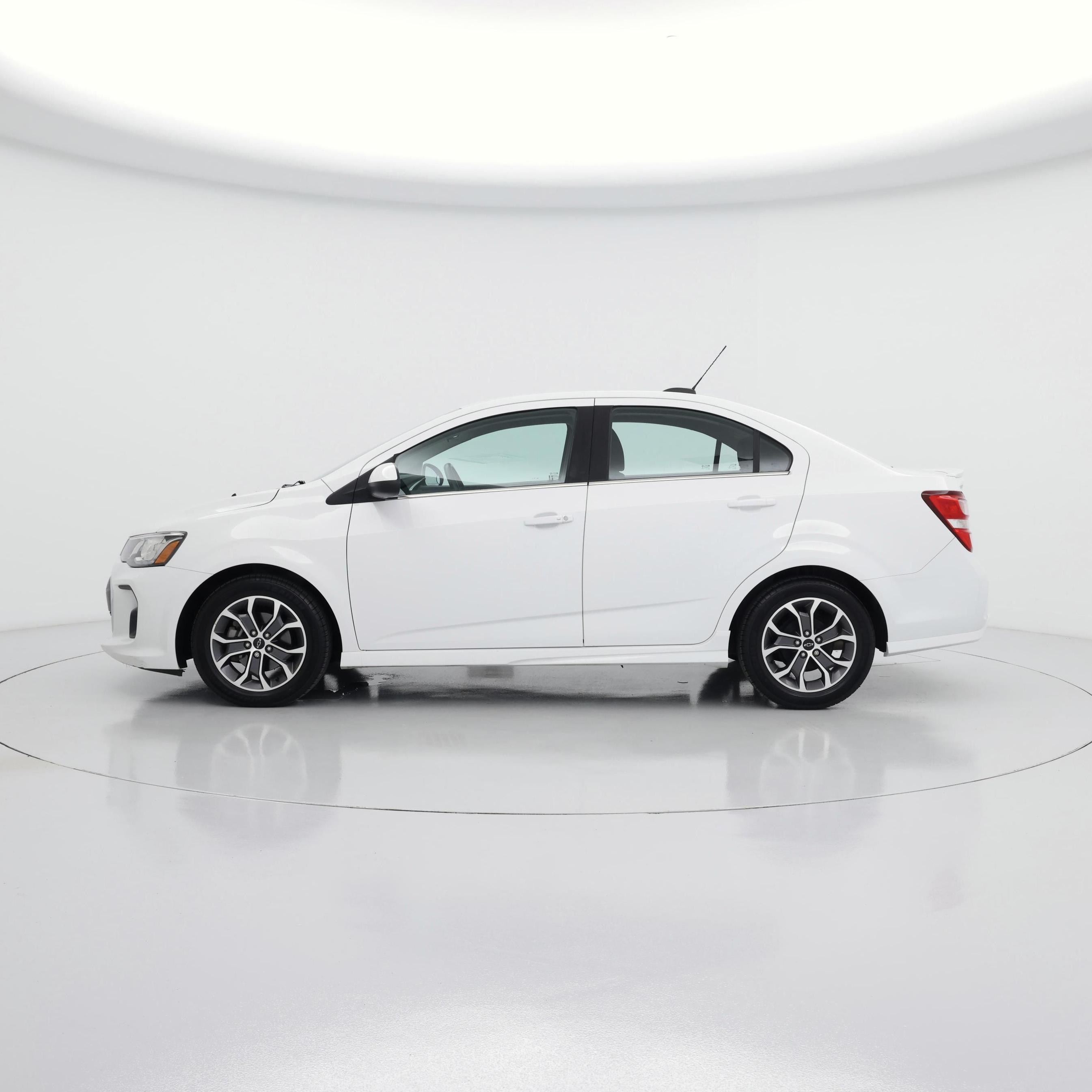 Thumbnail: 2020 Chevrolet Sonic - 3