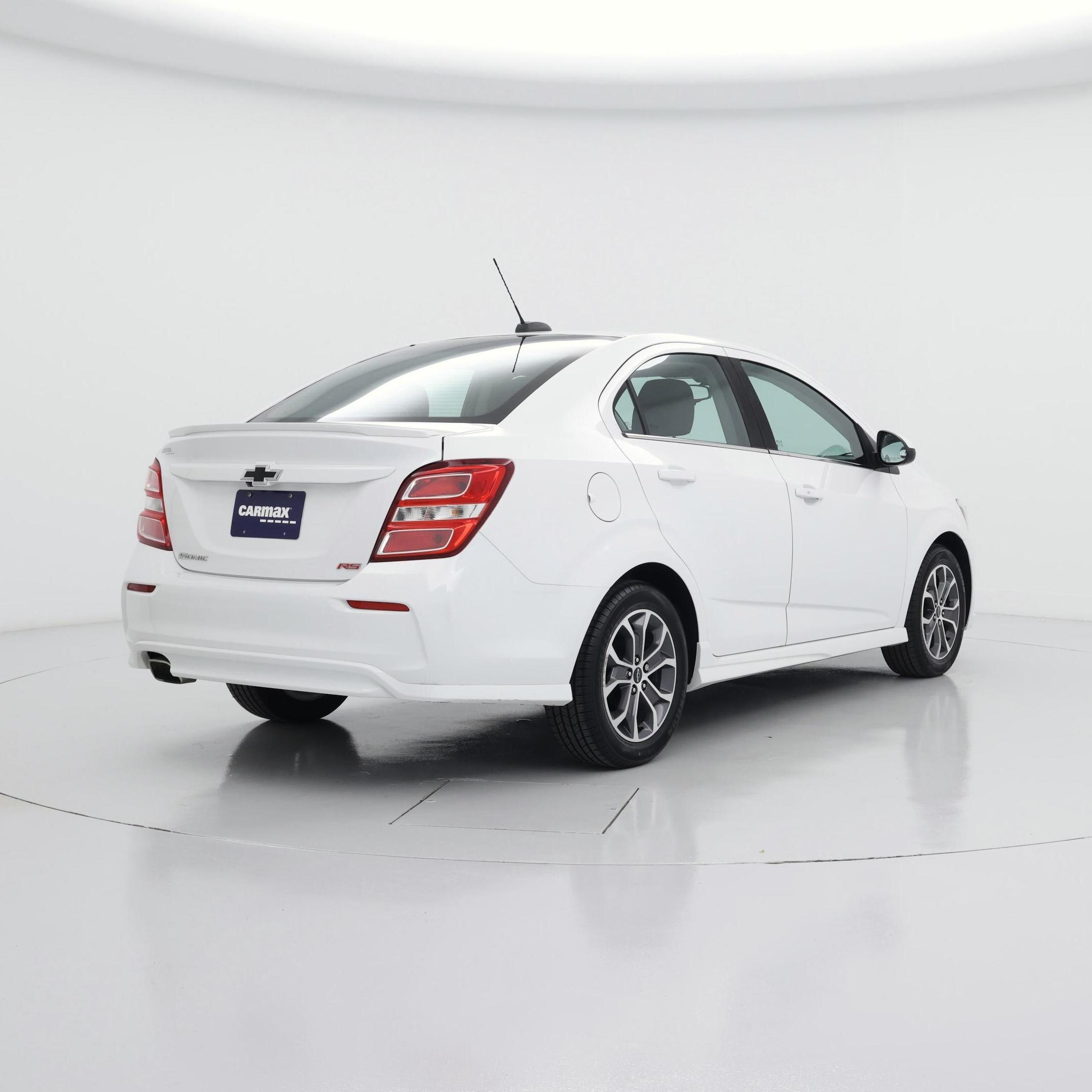 Thumbnail: 2020 Chevrolet Sonic - 8