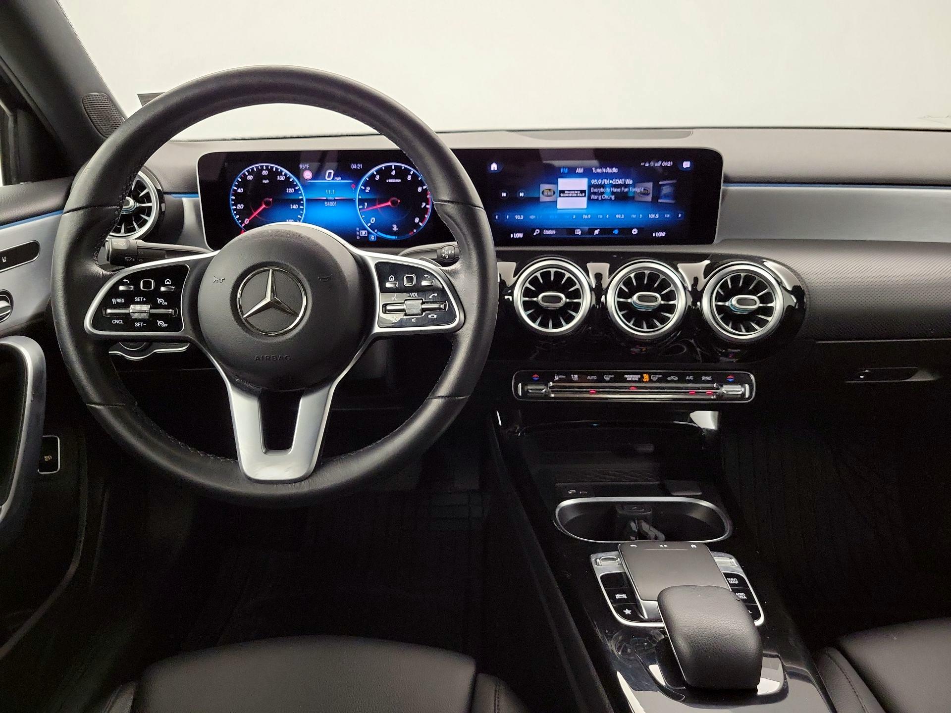 Thumbnail: 2019 Mercedes-Benz A-Class - 9