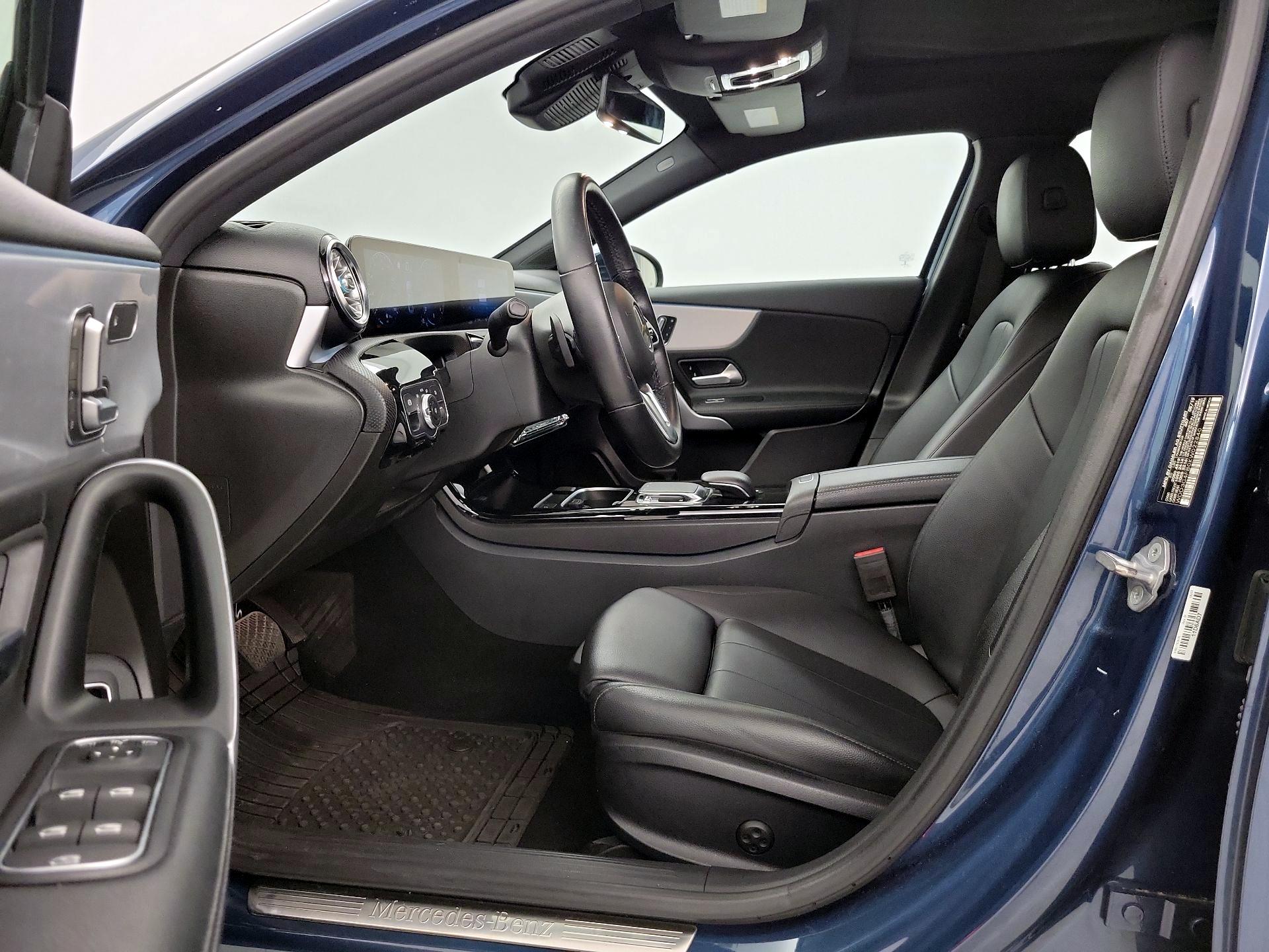 Thumbnail: 2019 Mercedes-Benz A-Class - 11