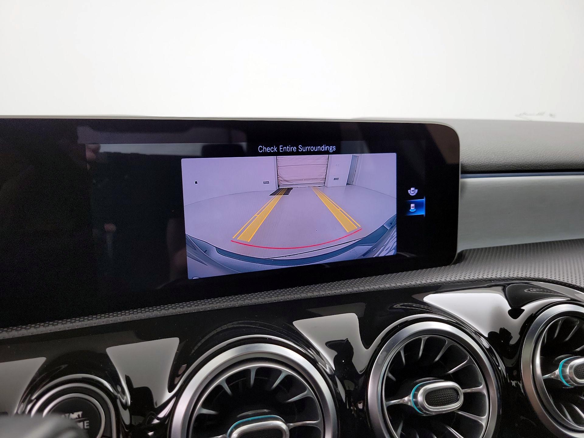Thumbnail: 2019 Mercedes-Benz A-Class - 14