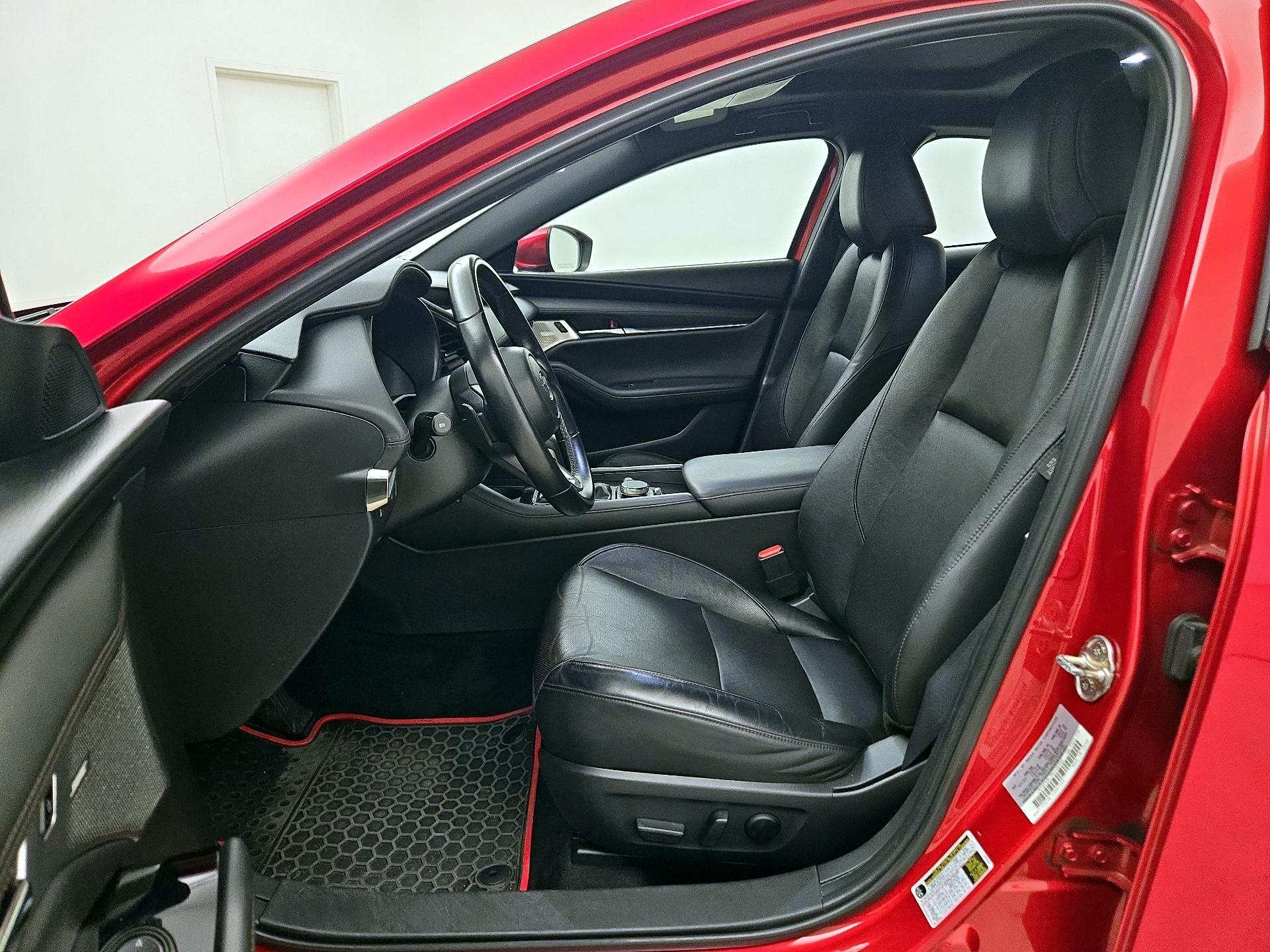 Thumbnail: 2021 Mazda Mazda3 - 11