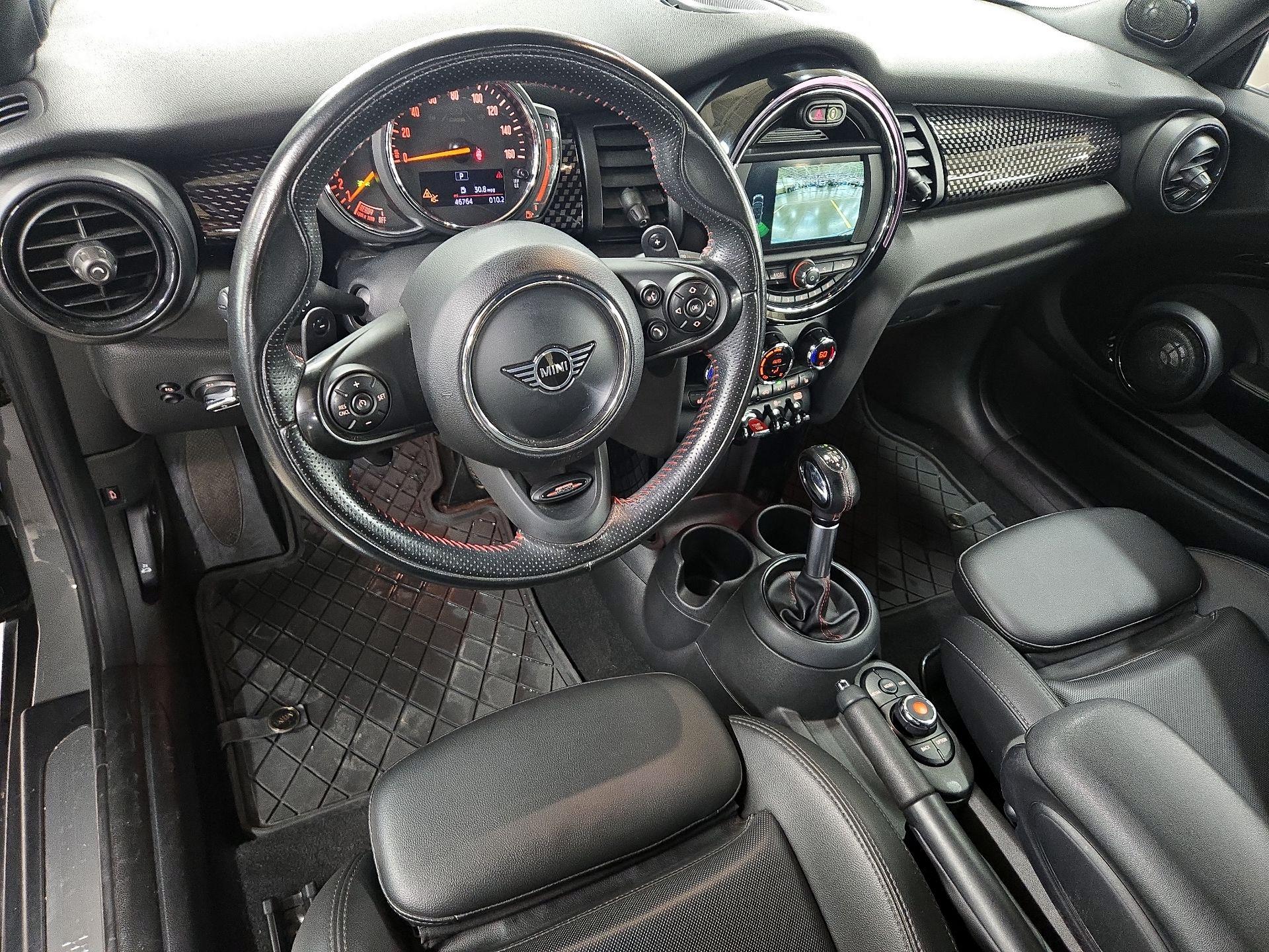 Thumbnail: 2019 MINI Cooper - 9