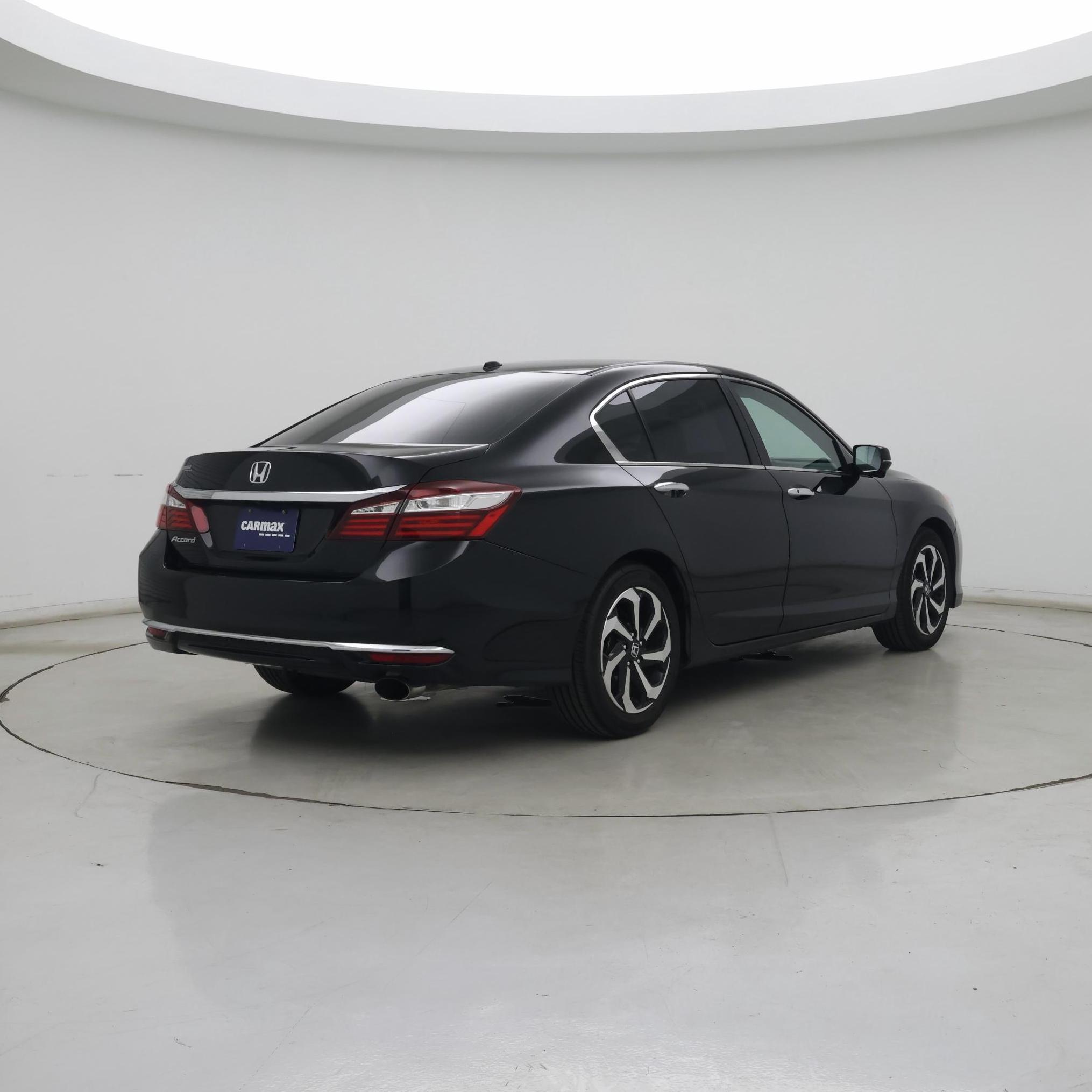 Thumbnail: 2017 Honda Accord - 8