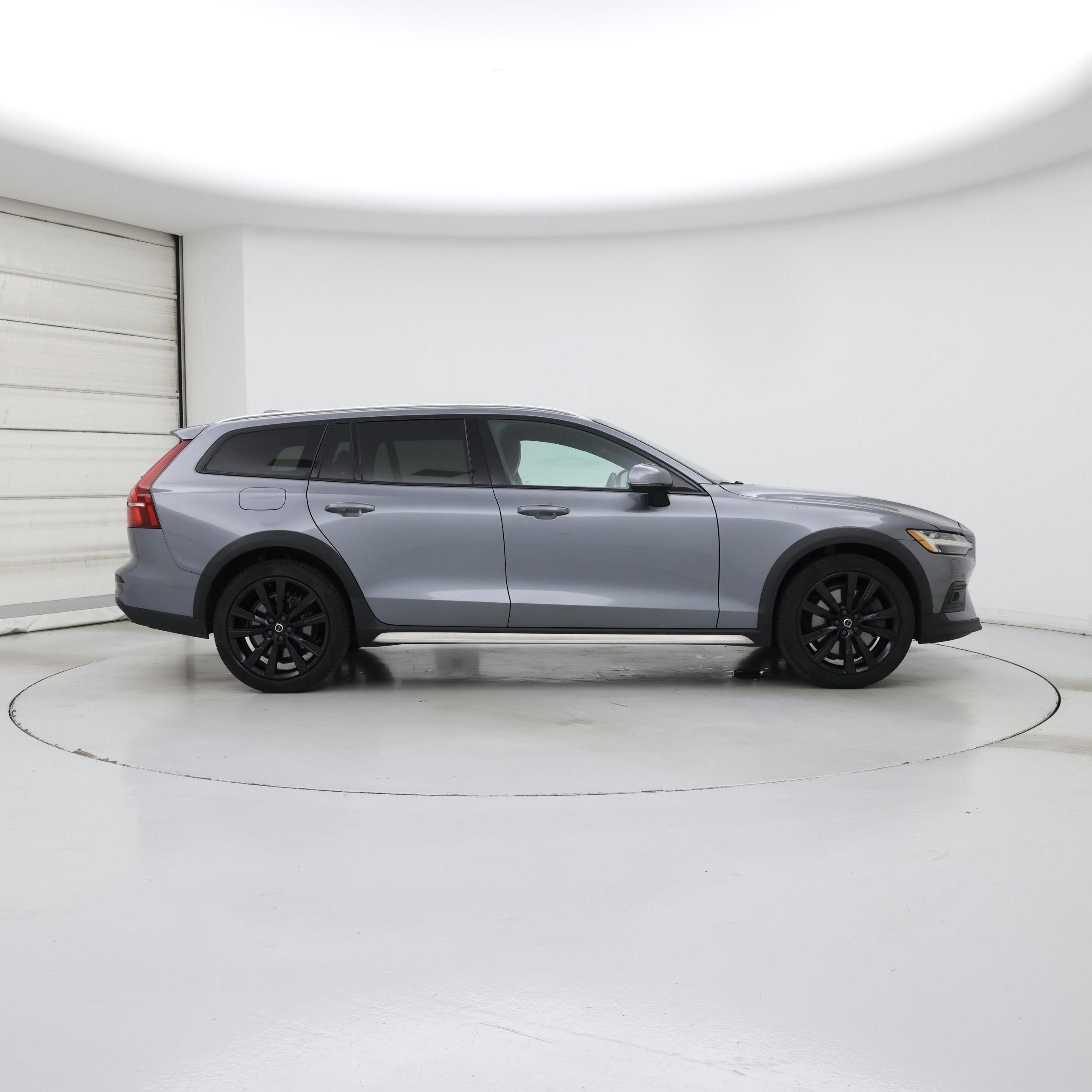 Thumbnail: 2020 Volvo S60 - 7