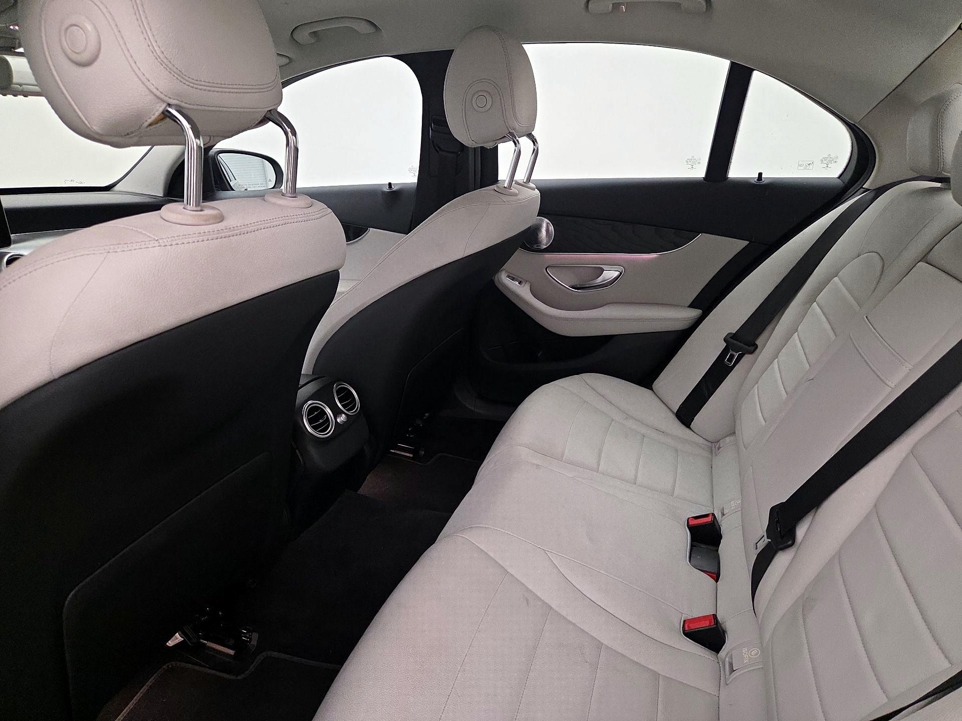 Thumbnail: 2017 Mercedes-Benz C-Class - 16