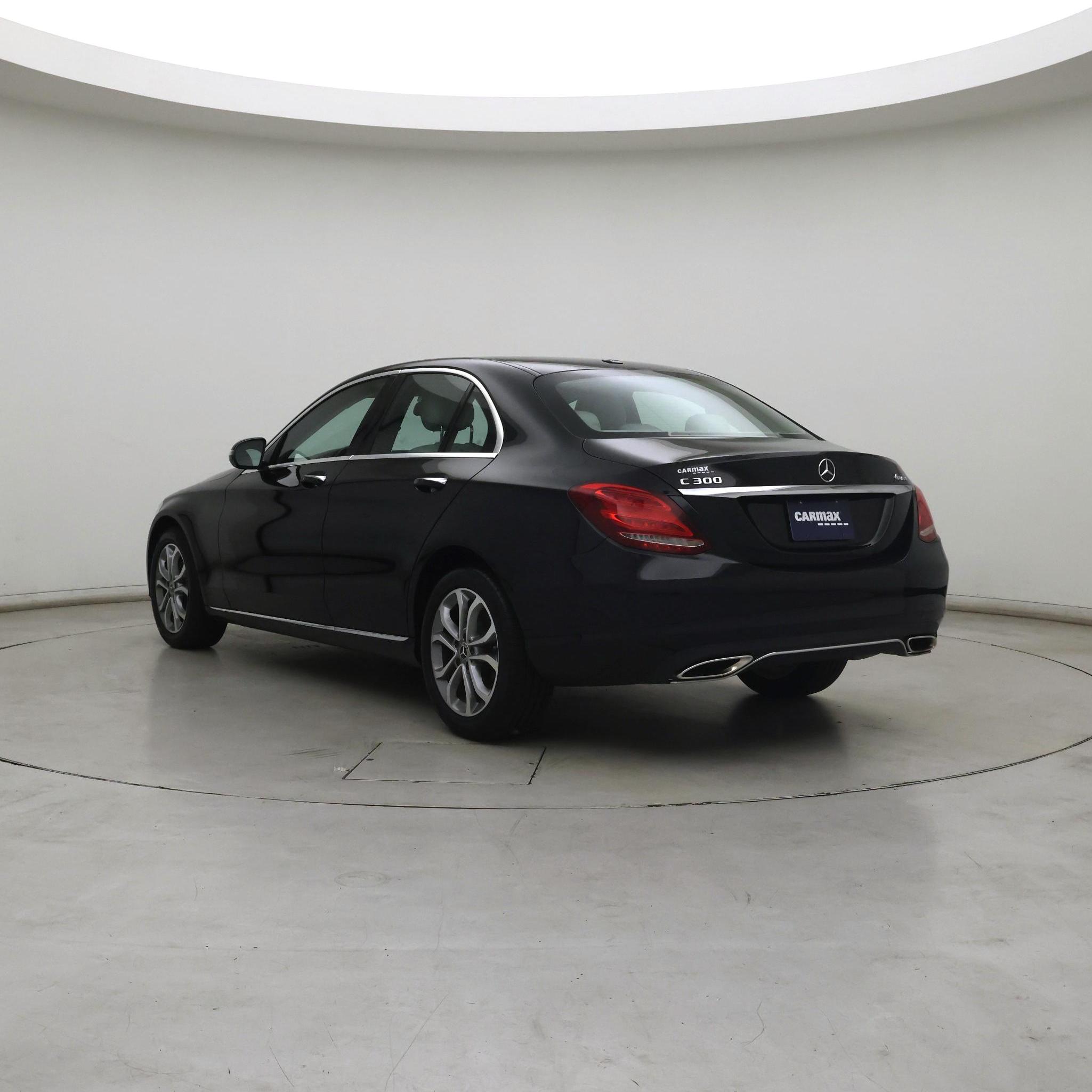 Thumbnail: 2017 Mercedes-Benz C-Class - 2