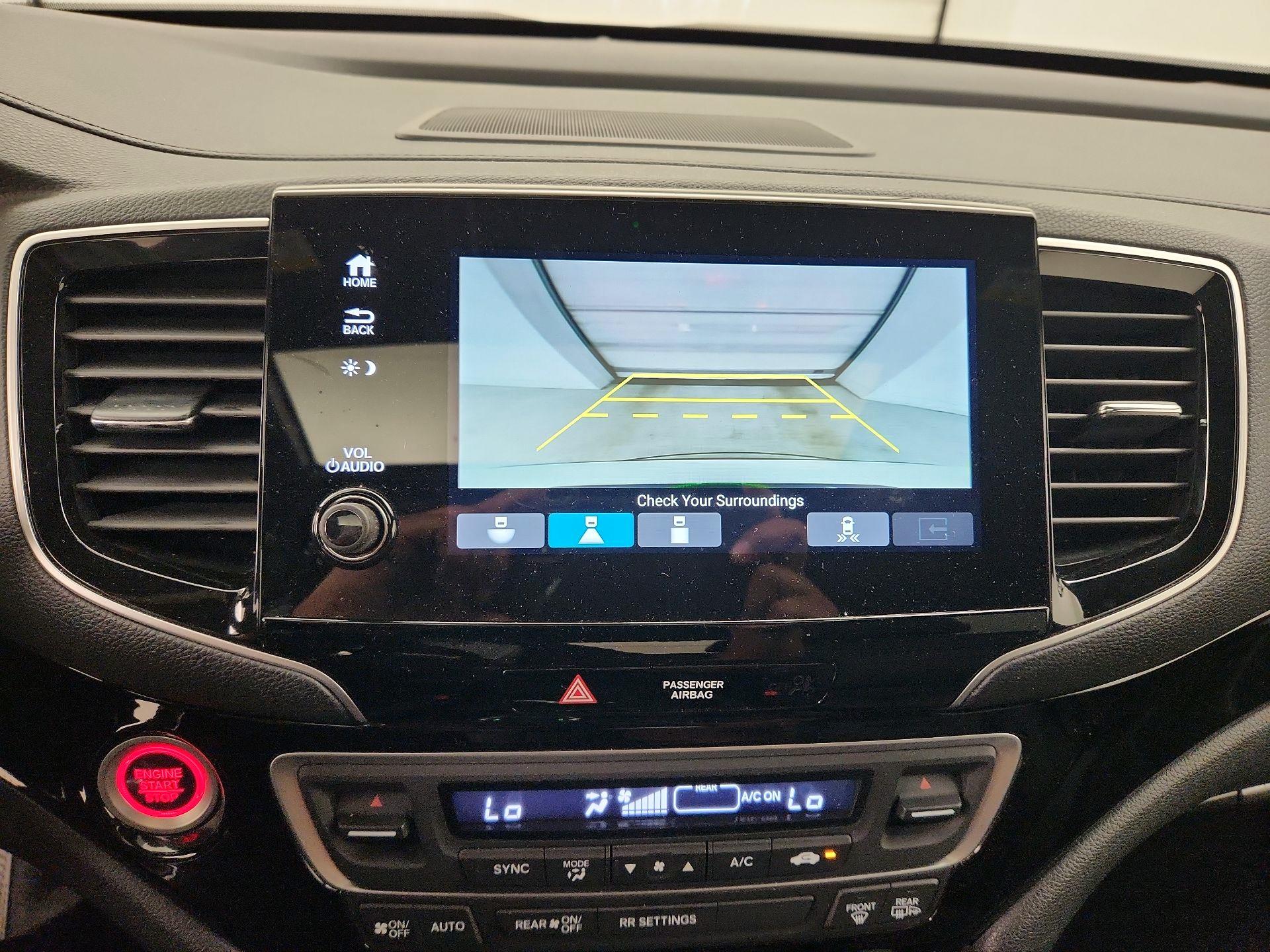 Thumbnail: 2019 Honda Passport - 14
