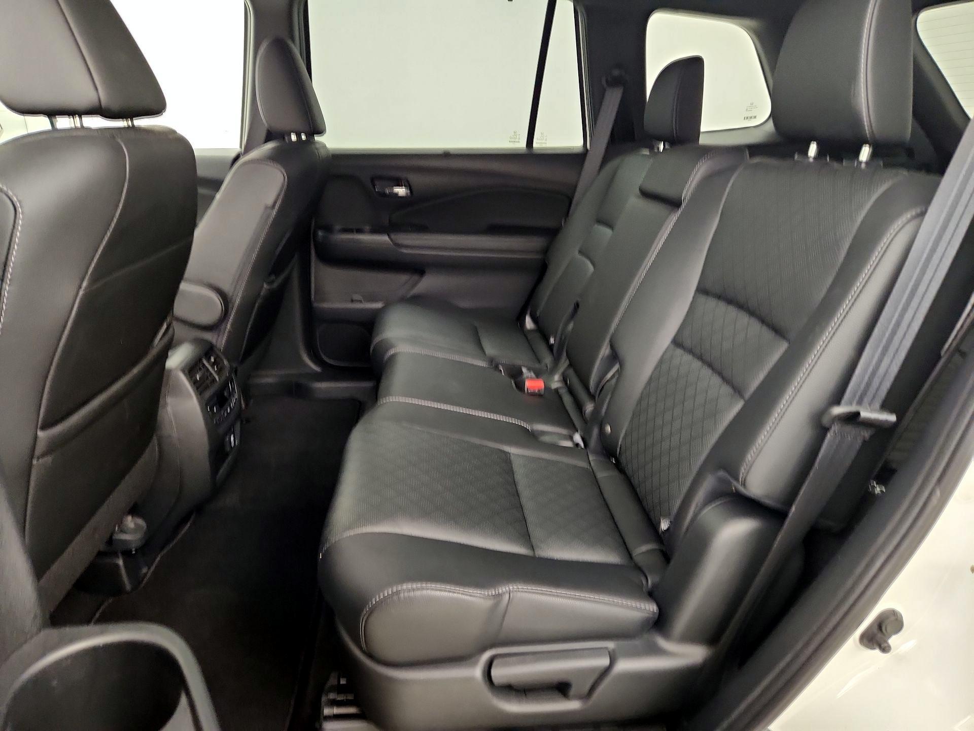 Thumbnail: 2019 Honda Passport - 20