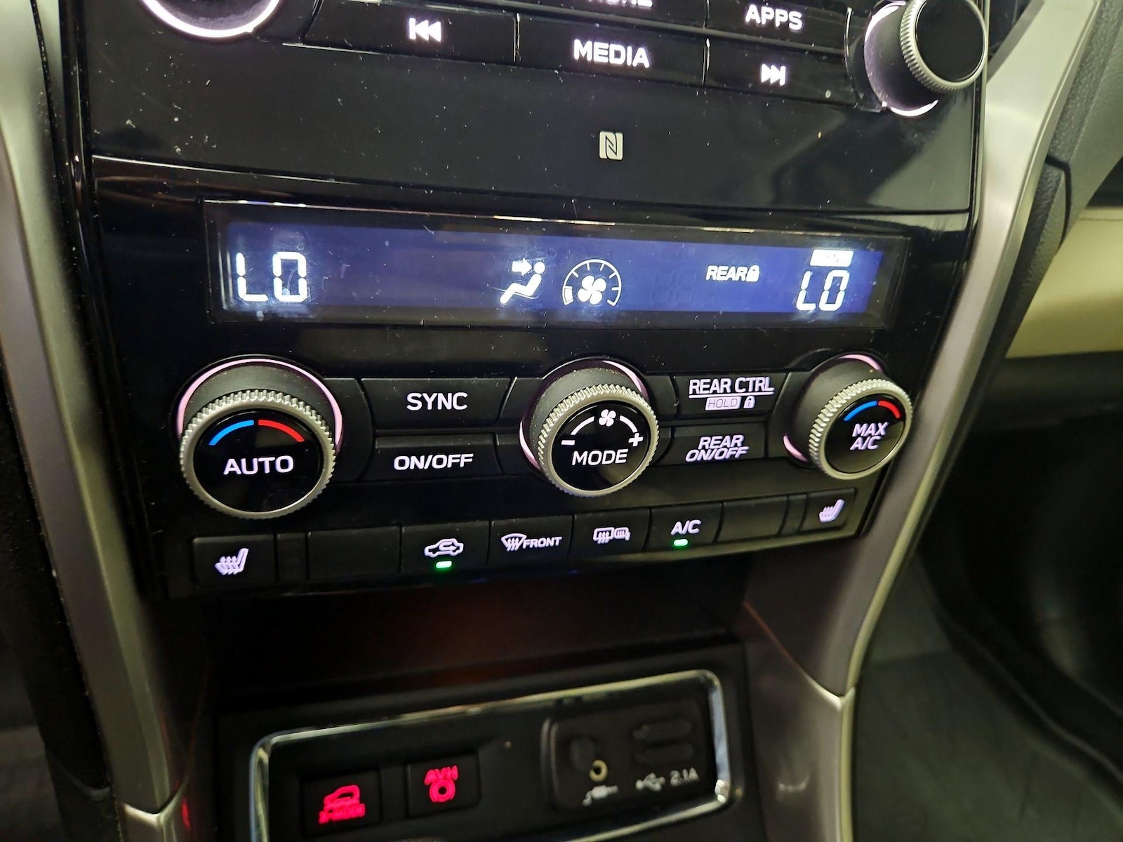 2020 Subaru Ascent Limited - Photo 17