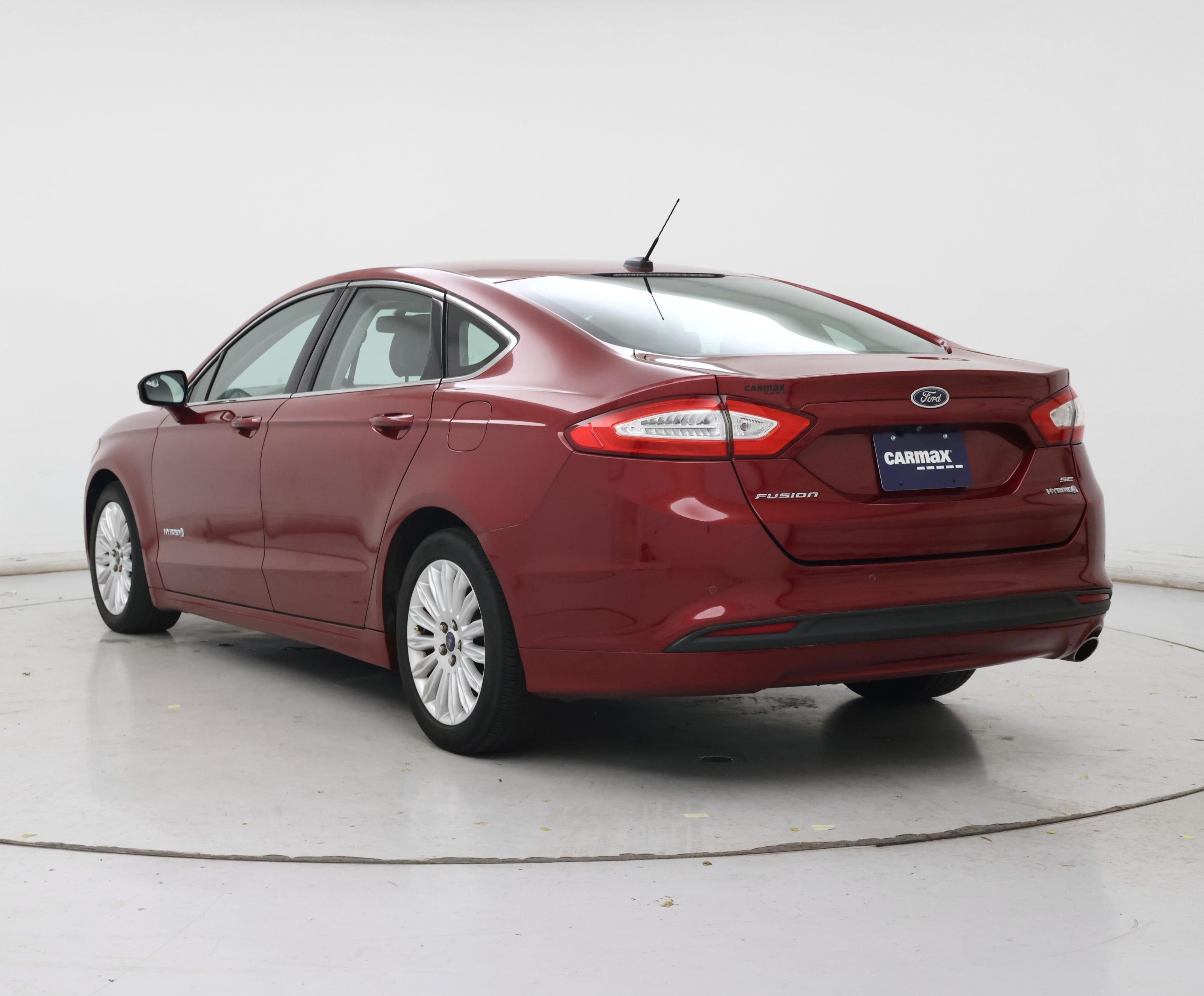 Thumbnail: 2015 Ford Fusion - 2