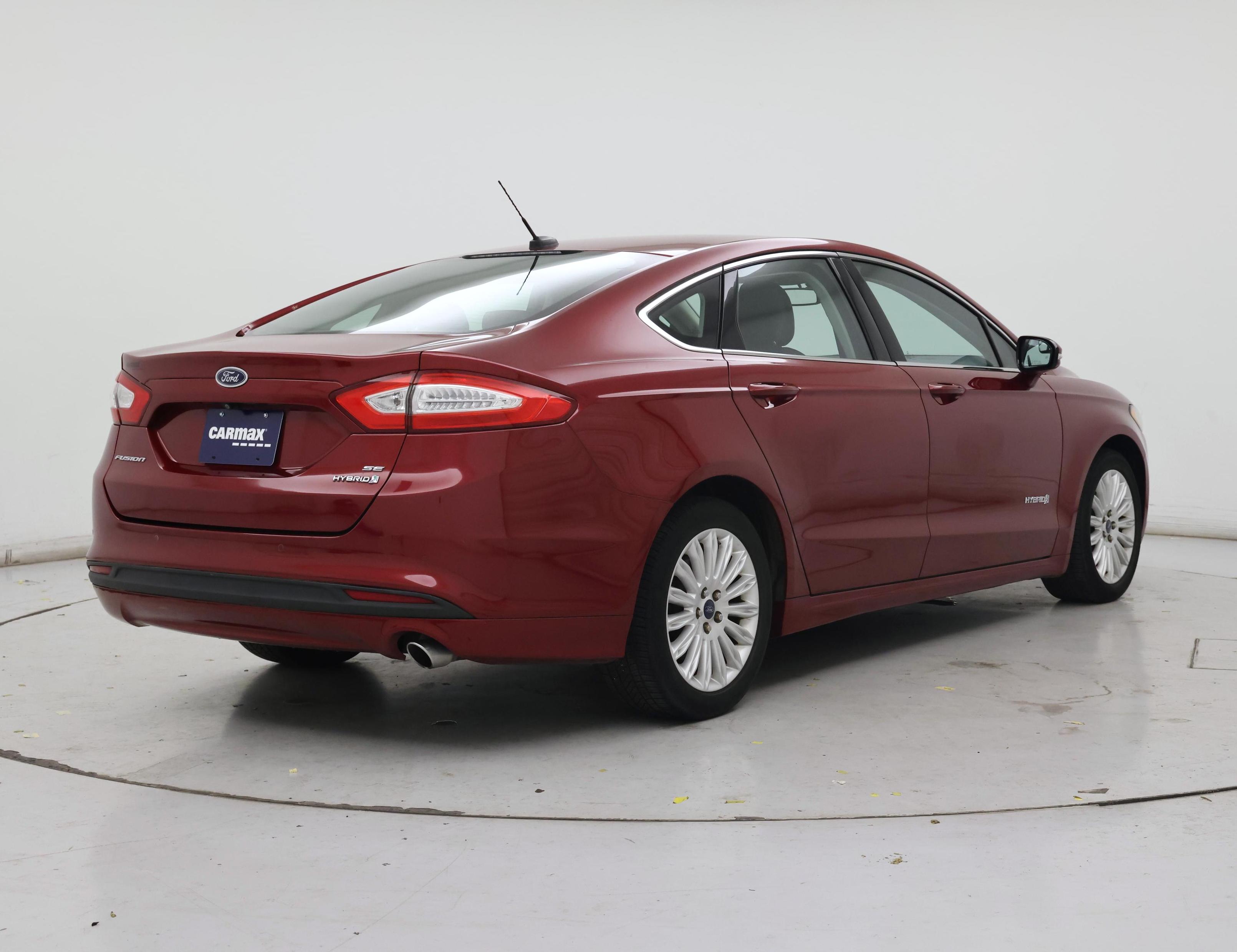 Thumbnail: 2015 Ford Fusion - 8