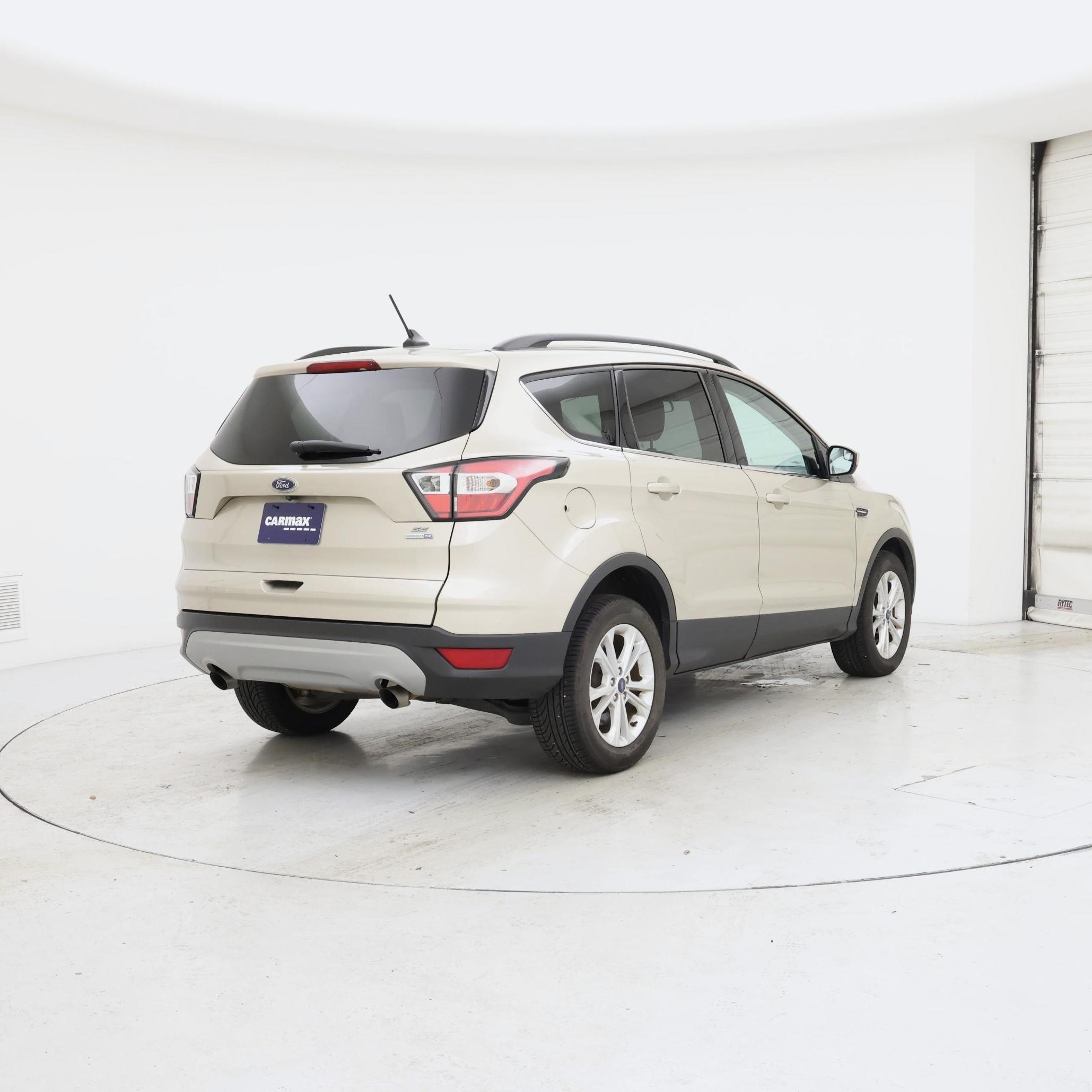 Thumbnail: 2018 Ford Escape - 8