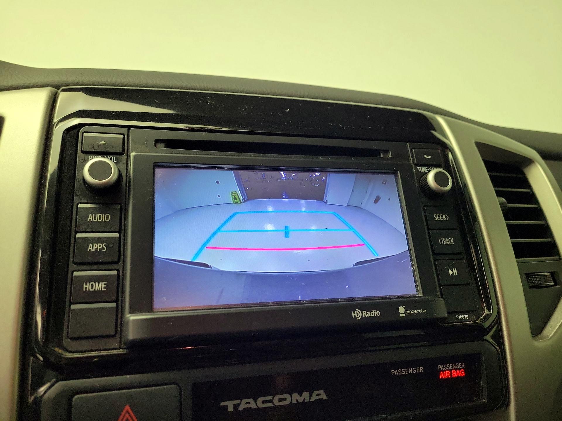 Thumbnail: 2015 Toyota Tacoma - 14