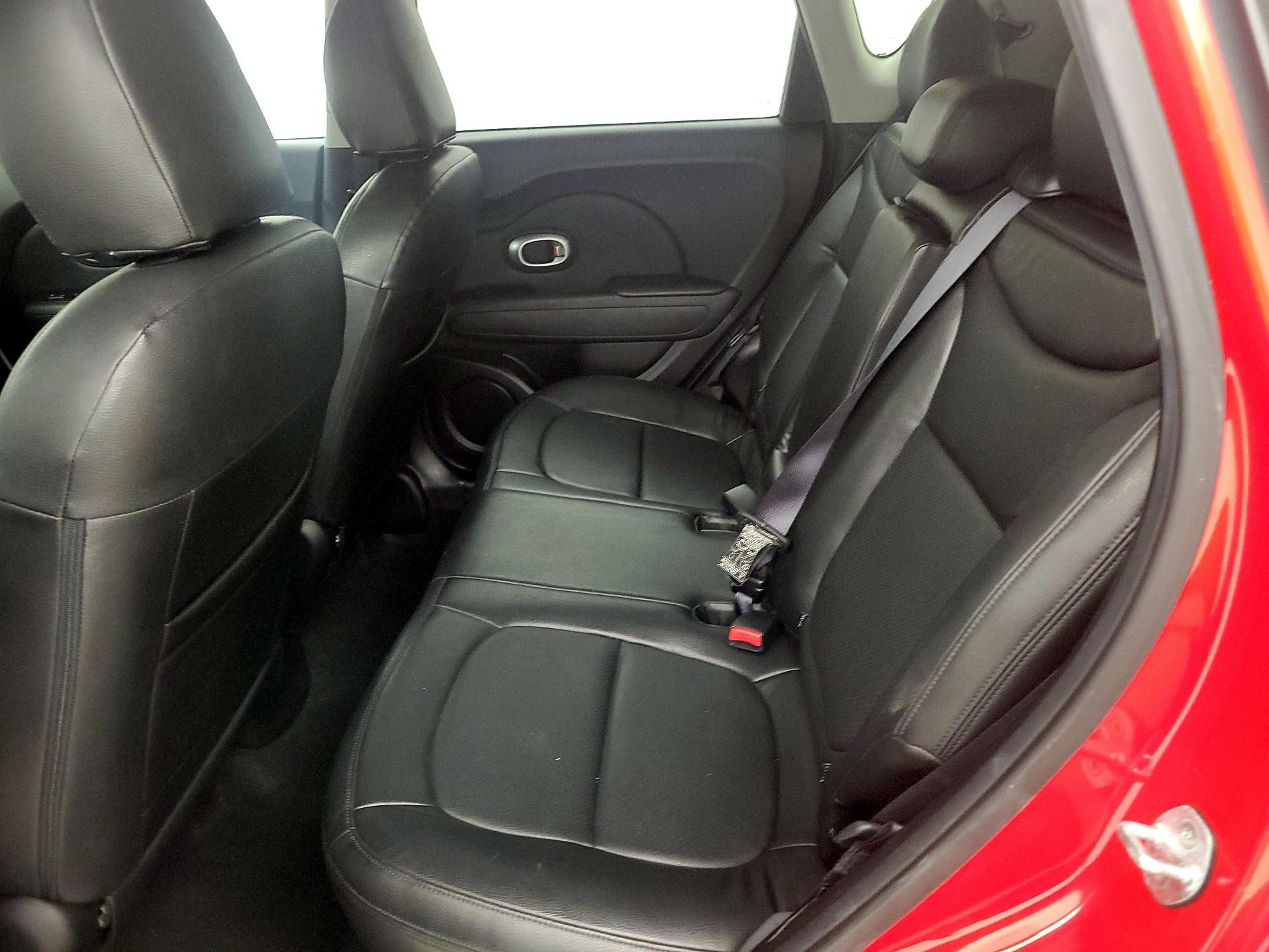 Thumbnail: 2015 Kia Soul - 18