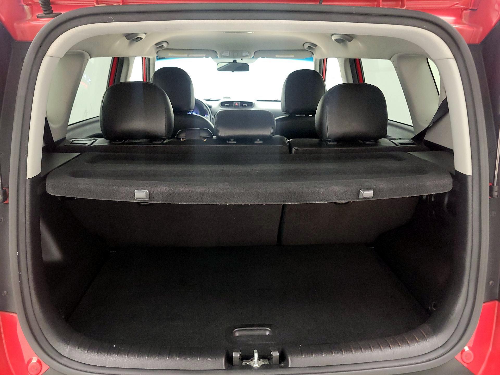 Thumbnail: 2015 Kia Soul - 19