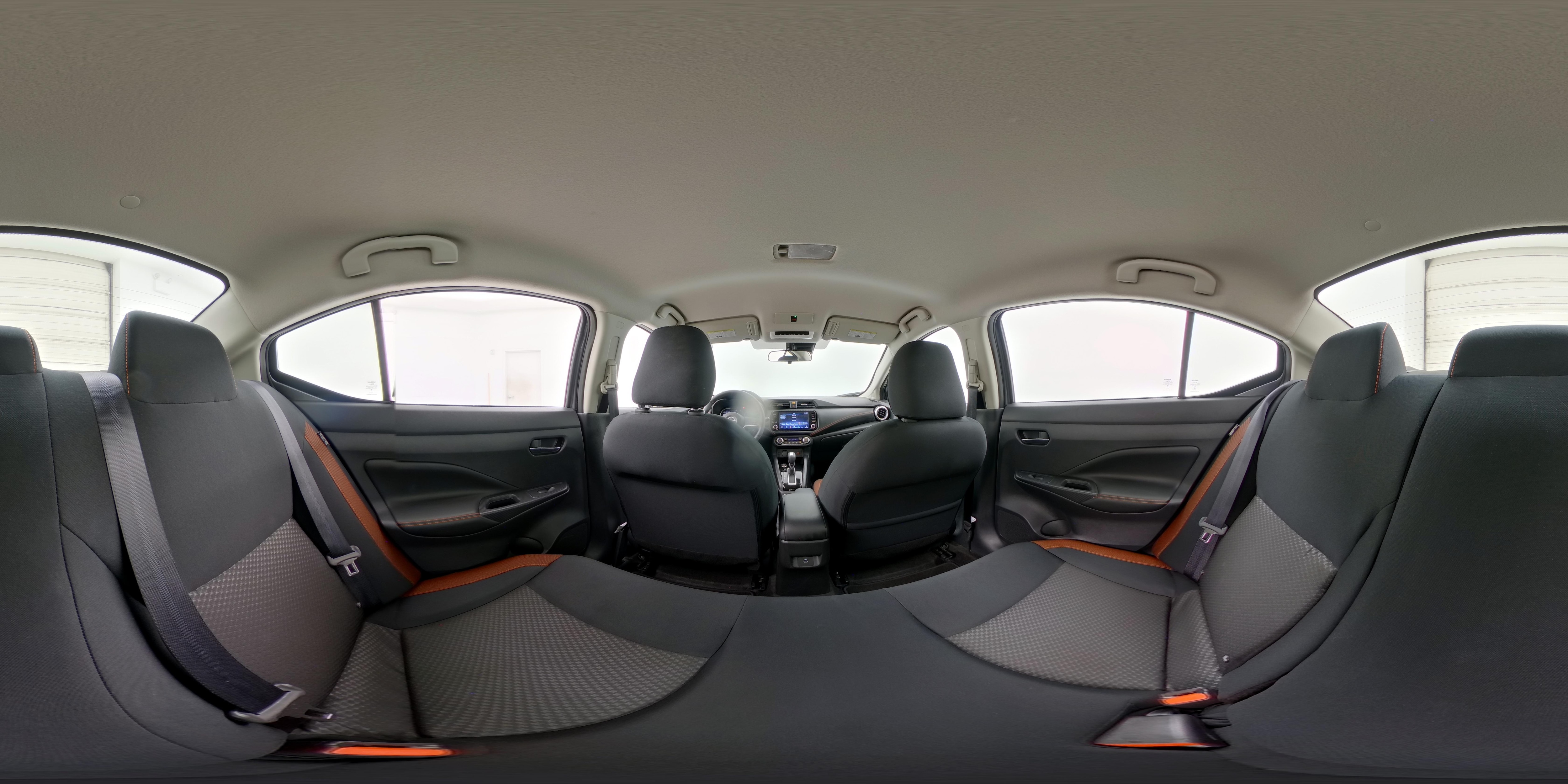2024 Nissan Versa Sedan SR - Photo 24