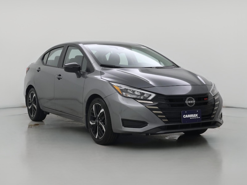 2024 Nissan Versa SR