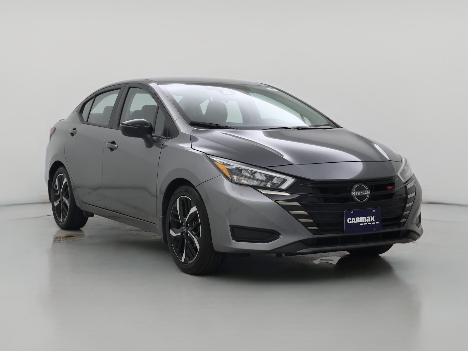 2024 Nissan Versa Sedan SR - Photo 1