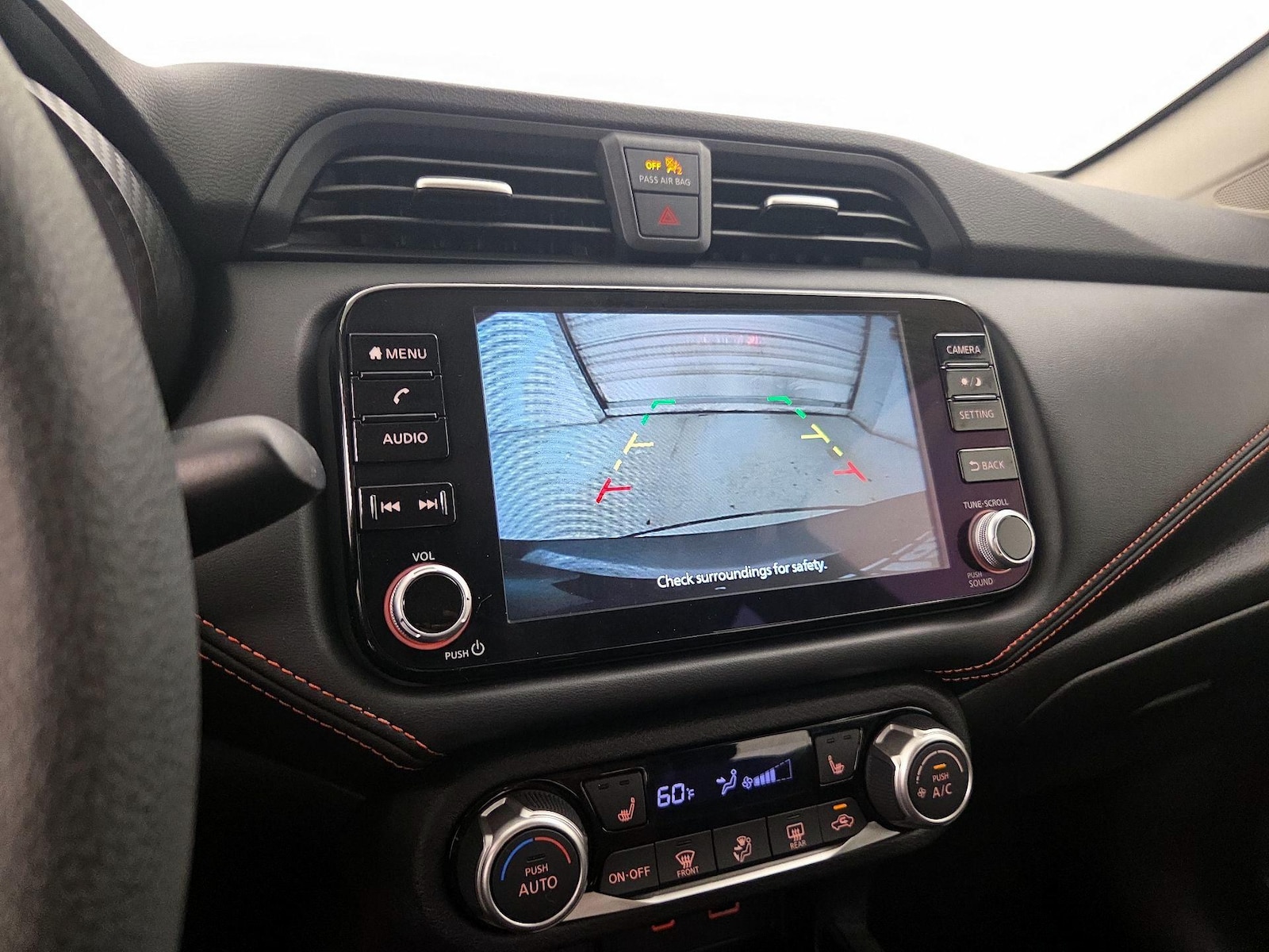 2024 Nissan Versa Sedan SR - Photo 14
