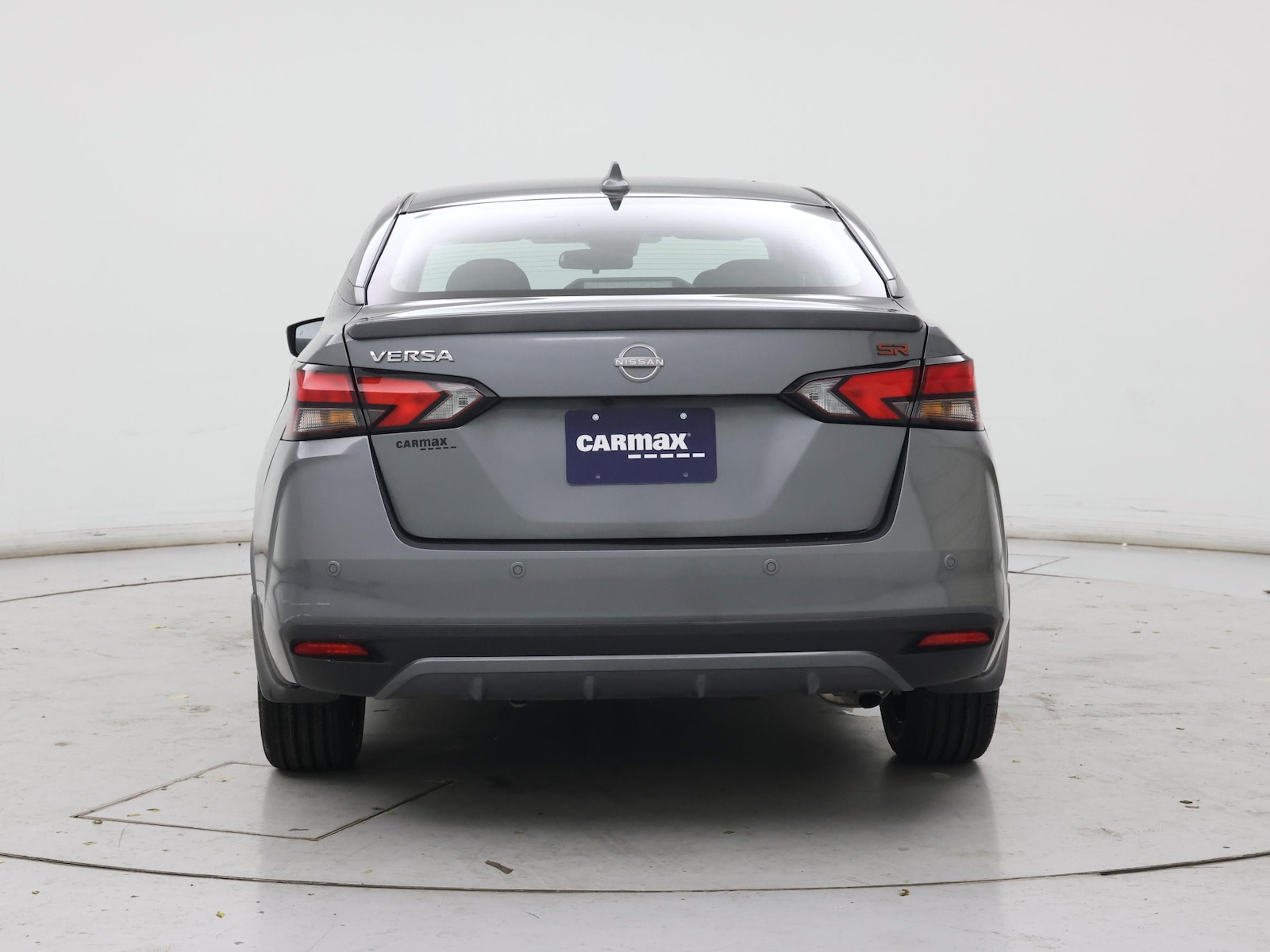 2024 Nissan Versa Sedan SR - Photo 7