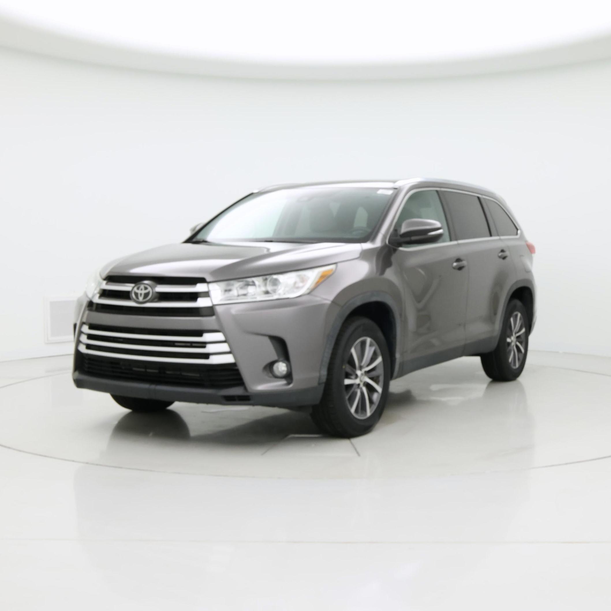 Thumbnail: 2019 Toyota Highlander - 4