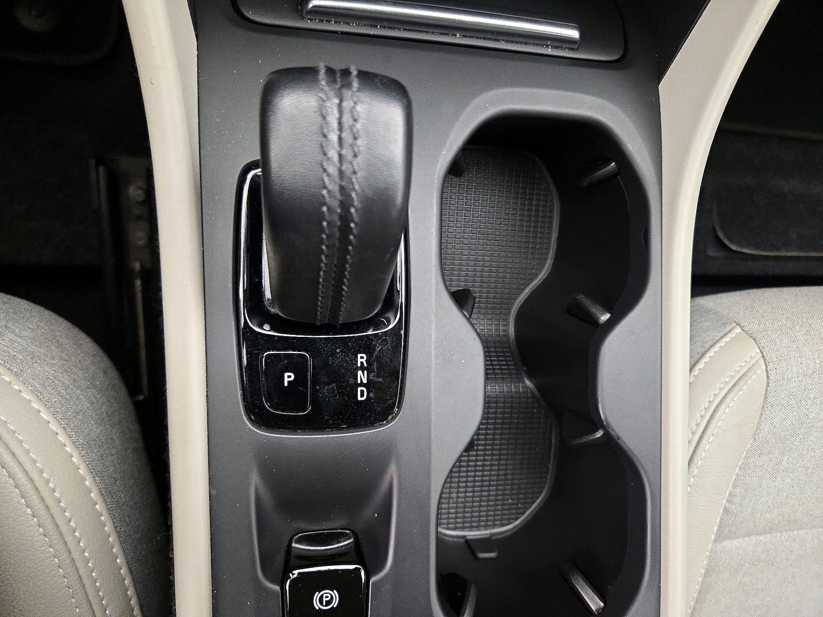 2020 Volvo XC40 Momentum - Photo 18