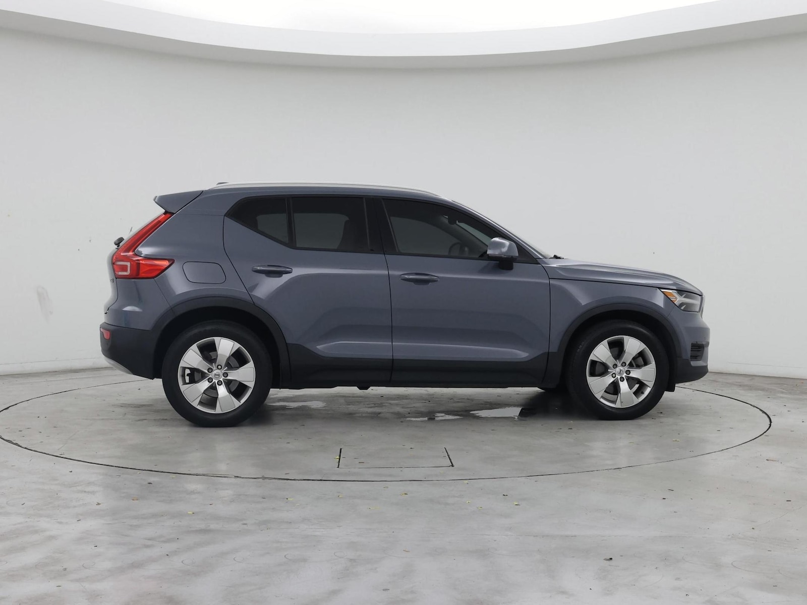2020 Volvo XC40 Momentum - Photo 8