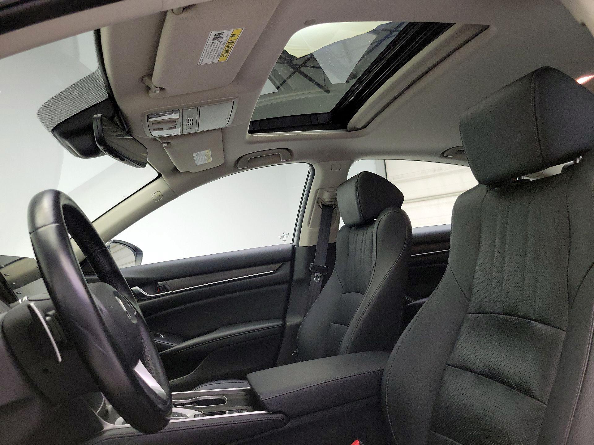 Thumbnail: 2019 Honda Accord - 19