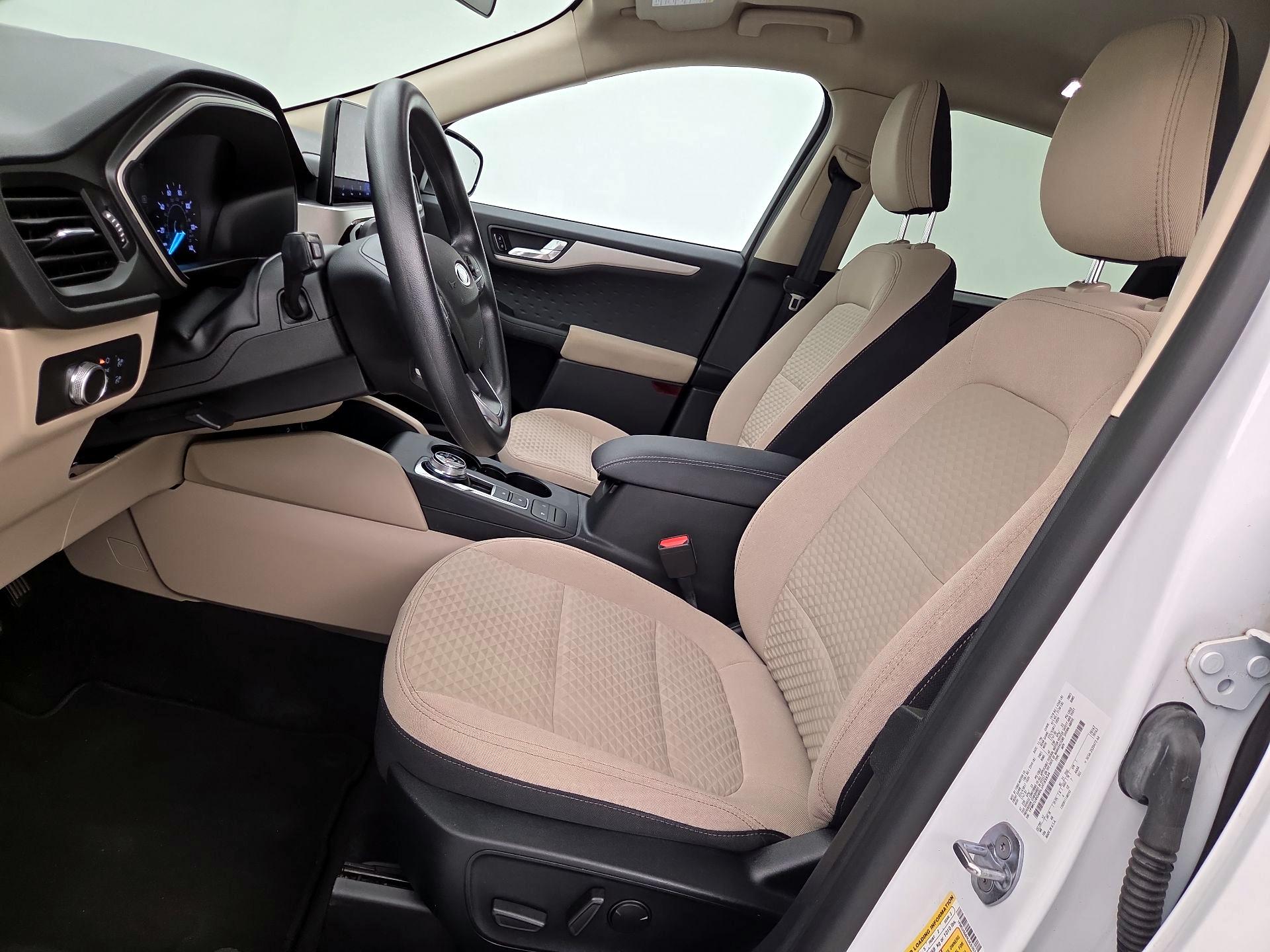 Thumbnail: 2020 Ford Escape - 11